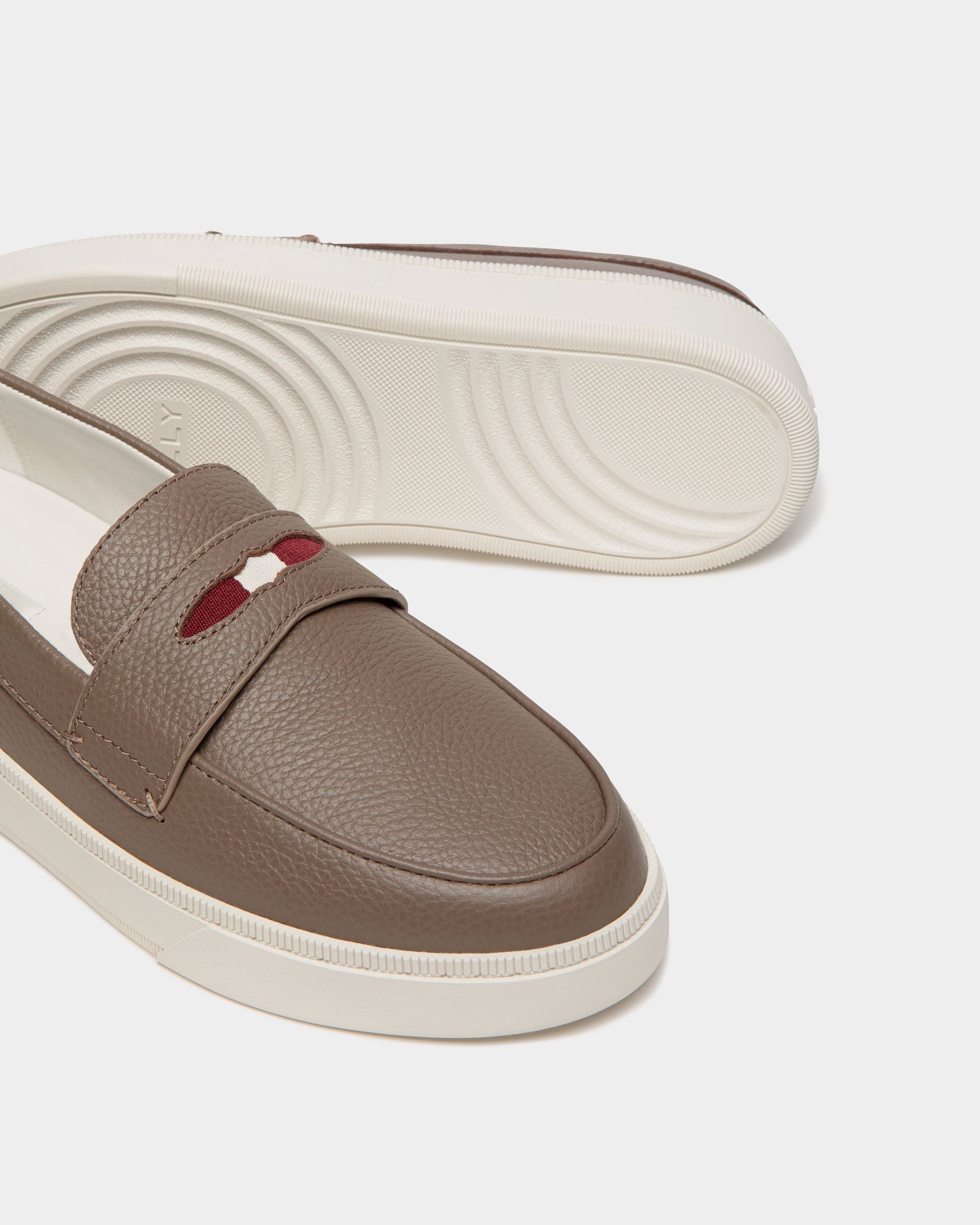 Sneaker Raise En Cuir Grainé Taupe - Homme - Bally - 04