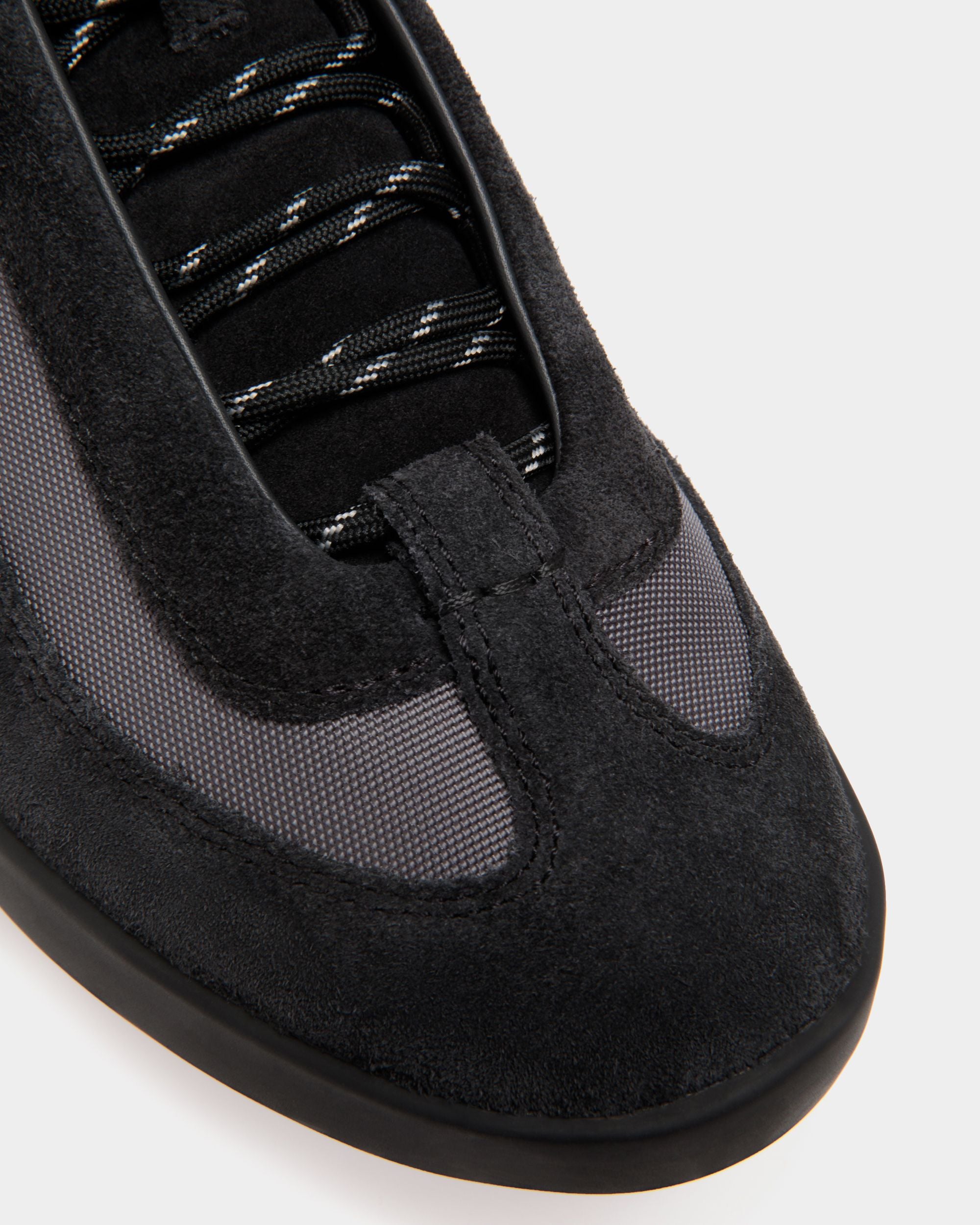 Manto Runner Sneaker Aus Schwarzem Veloursleder Und Nylon - Men's - Bally - 05