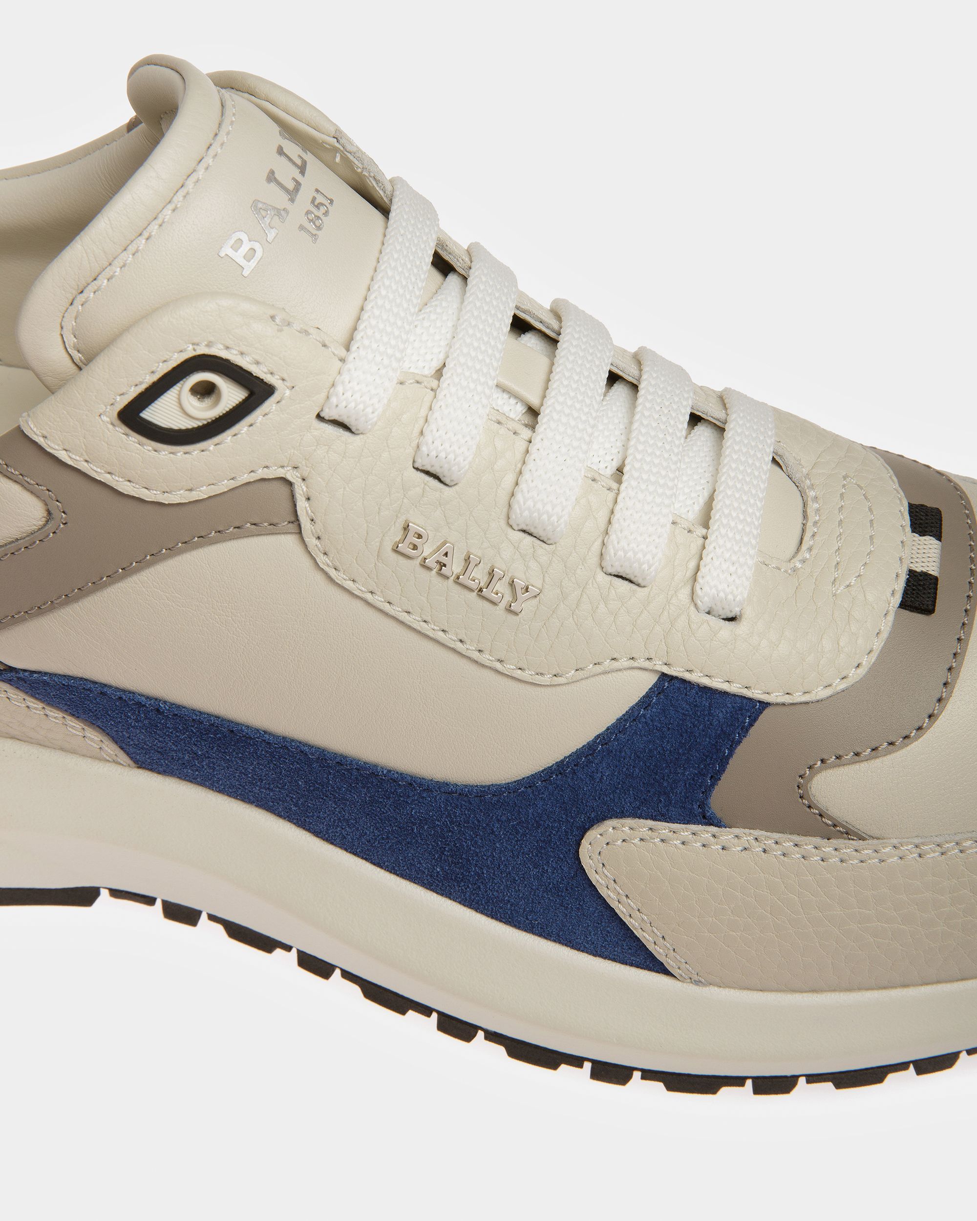 Dave Sneakers En Cuir Et Tissu Blanc Poussière Et Bleu Néon - Homme - Bally - 05