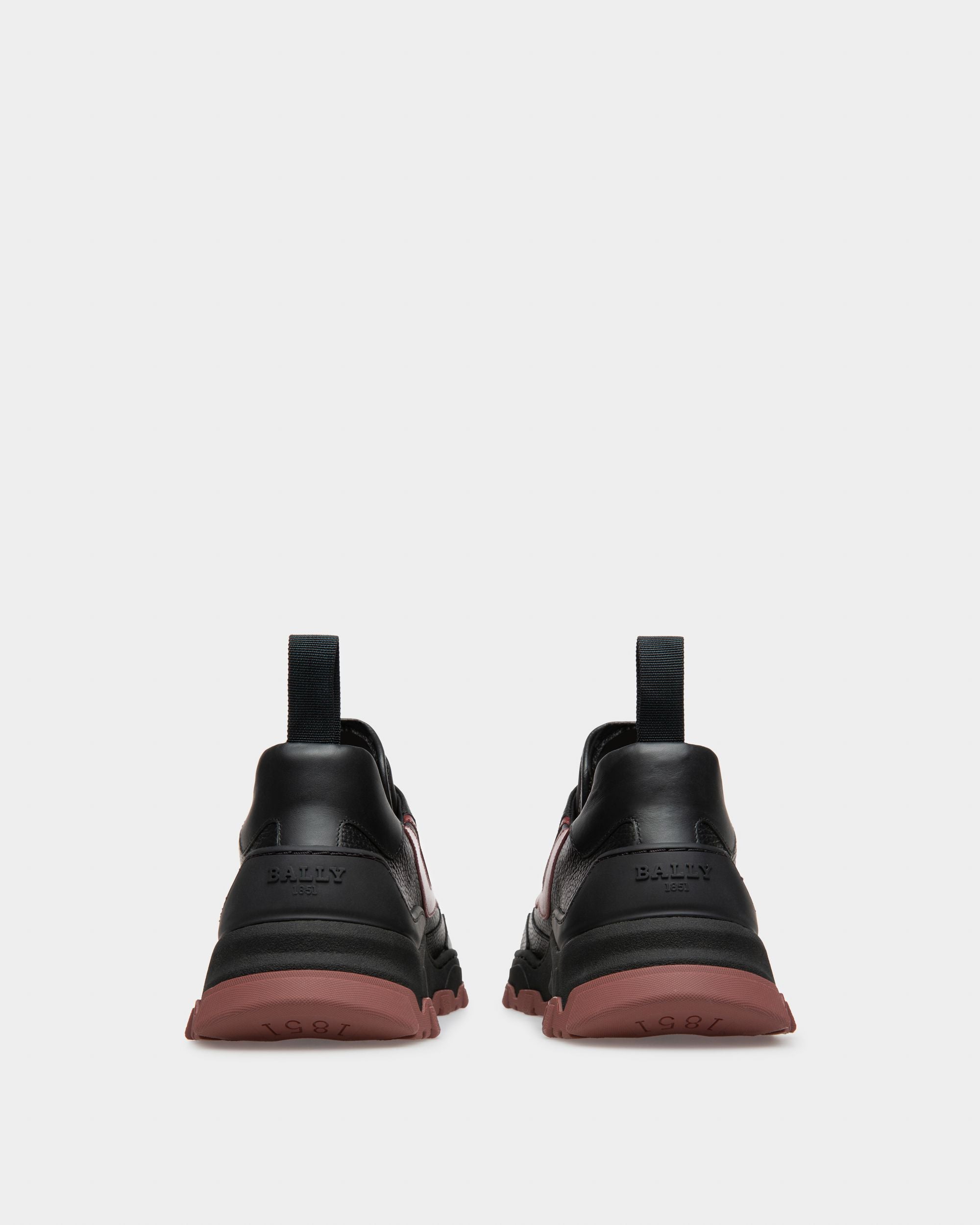 Holden Sneakers En Tissu Et Cuir Et Tissu Noir Et Rouge Héritage - Homme - Bally - 04