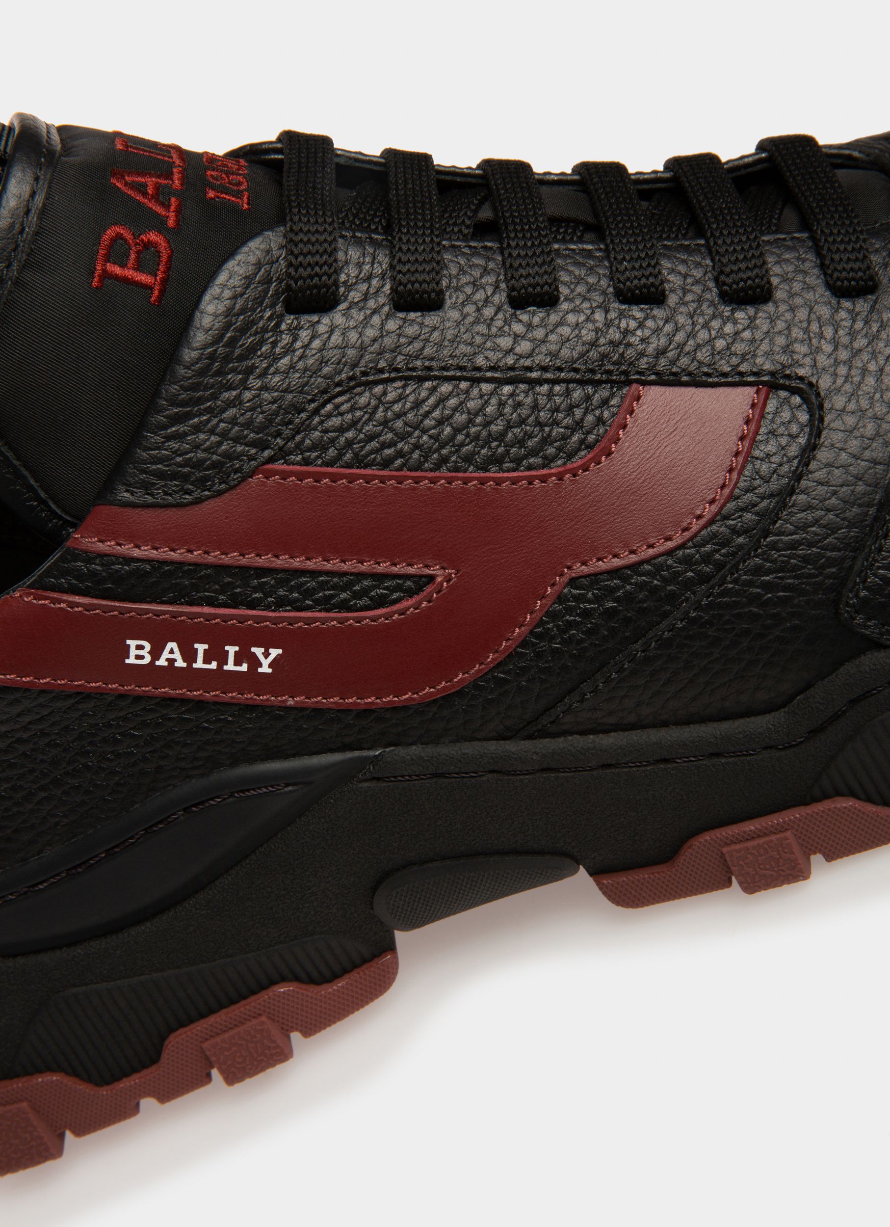 Holden Sneakers En Tissu Et Cuir Et Tissu Noir Et Rouge Héritage - Homme - Bally - 06