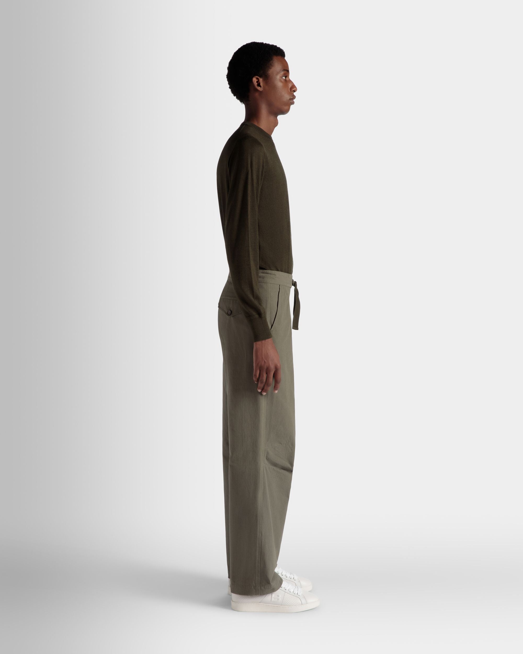 Hose Aus Baumwolle In Military Green Aus Der Adrien Brody Travel-Kollektion - Herren - Bally - 07