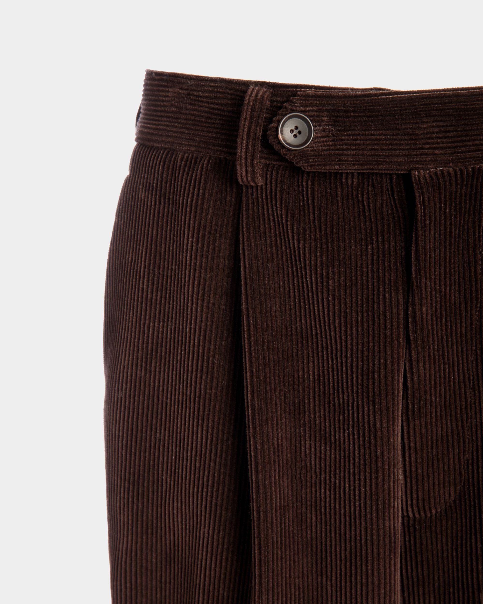 Winter Capsule Faltenhose Aus Baumwollcord In Ebenholzschwarz - Herren - Bally - 04