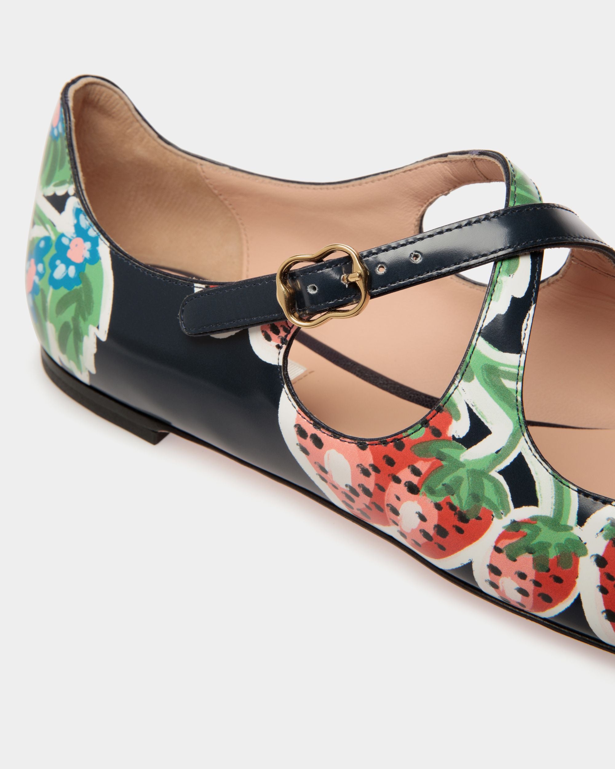 Ballyrina Flat Aus Bedrucktem, Gebürstetem Leder In Strawberry - Damen - Bally - 06