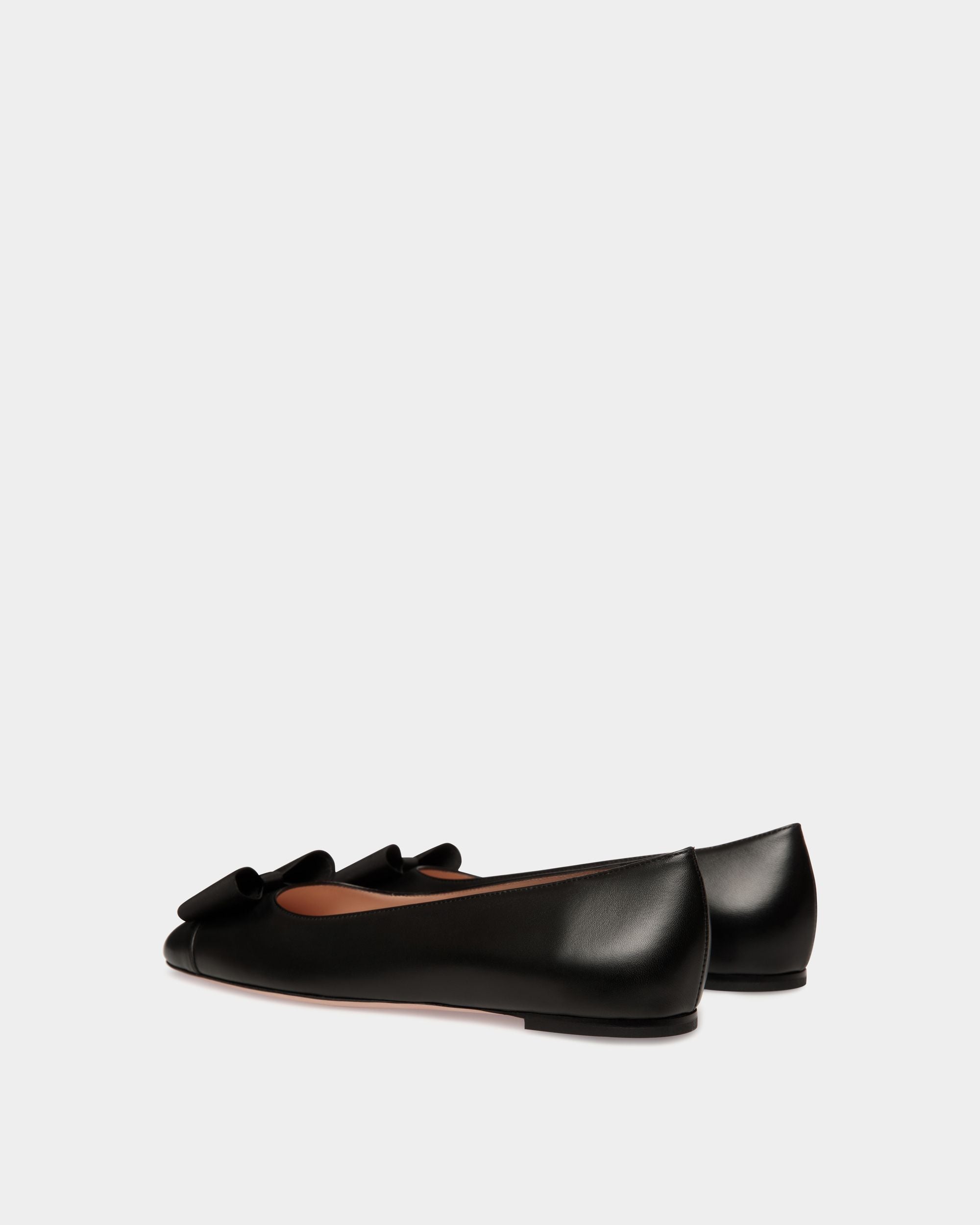 B-Bow Ballerina Aus Schwarzem Leder - Damen - Bally - 04