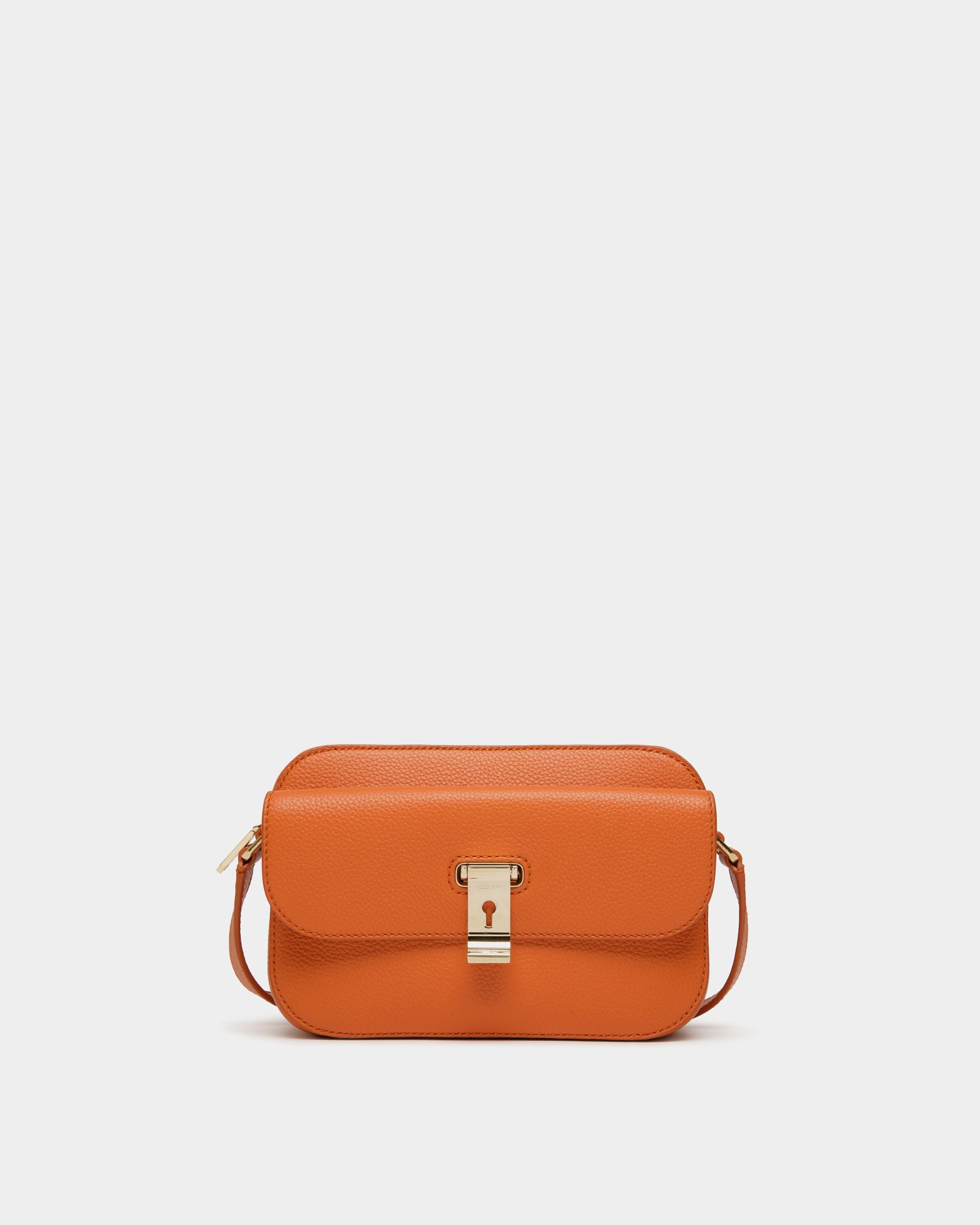 Kleine Lock Me Umhängetasche Für Damen Aus Genarbtem Leder In Koi Orange - Women's - Bally - 01