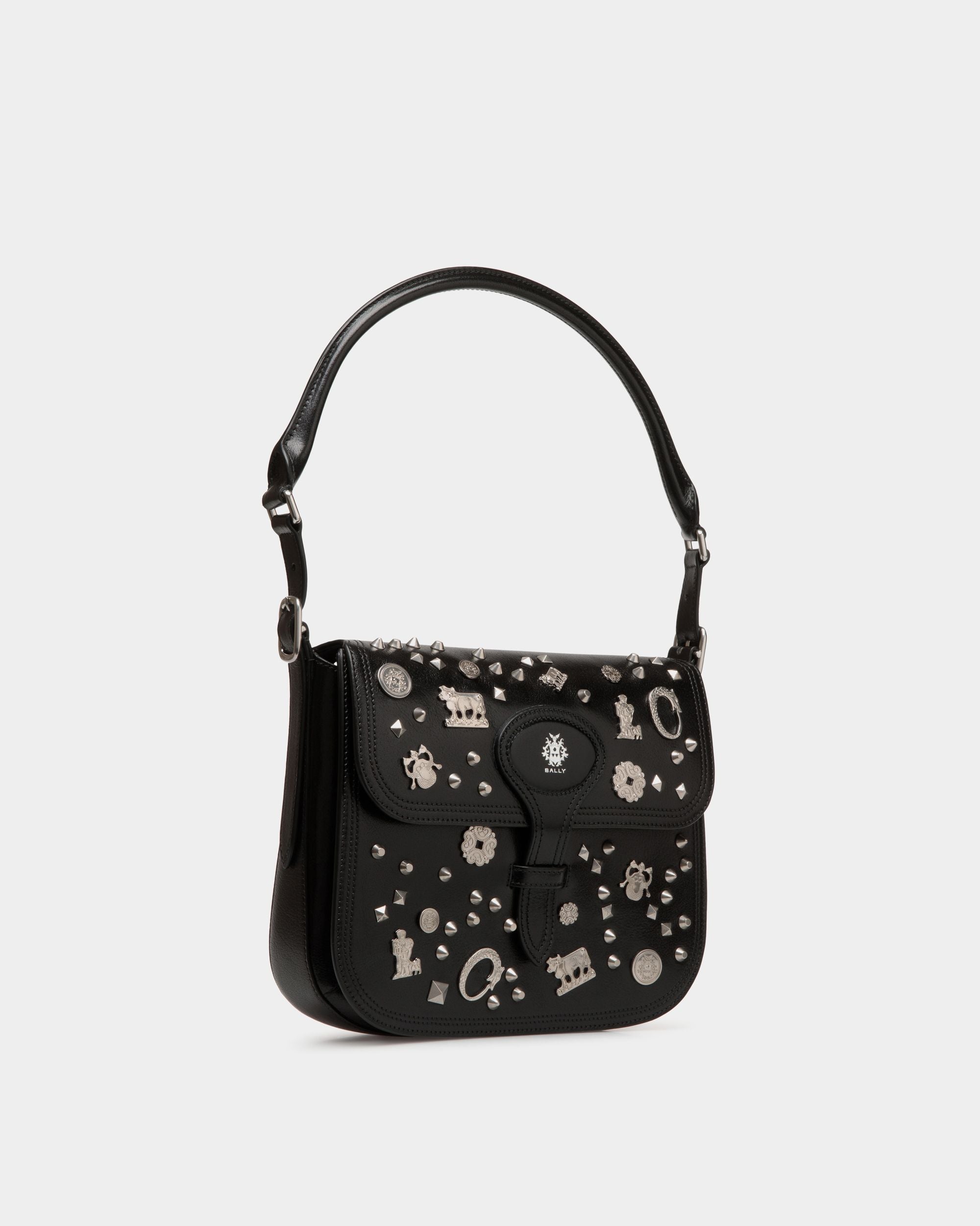 Beckett Crossbody Bag In Black Leather with Studs - Damen - Bally - 04