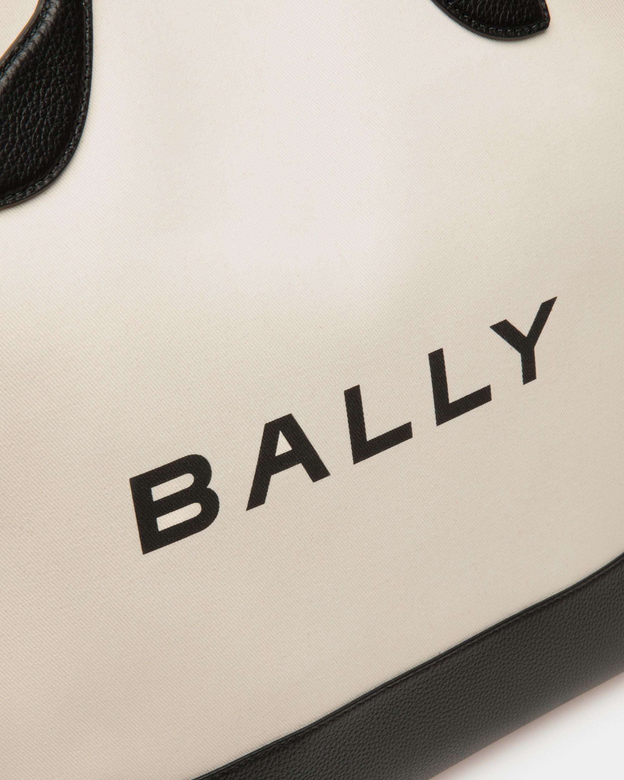 Bar Tote Bag In Natural And Black Fabric - Women's - Bally - 04