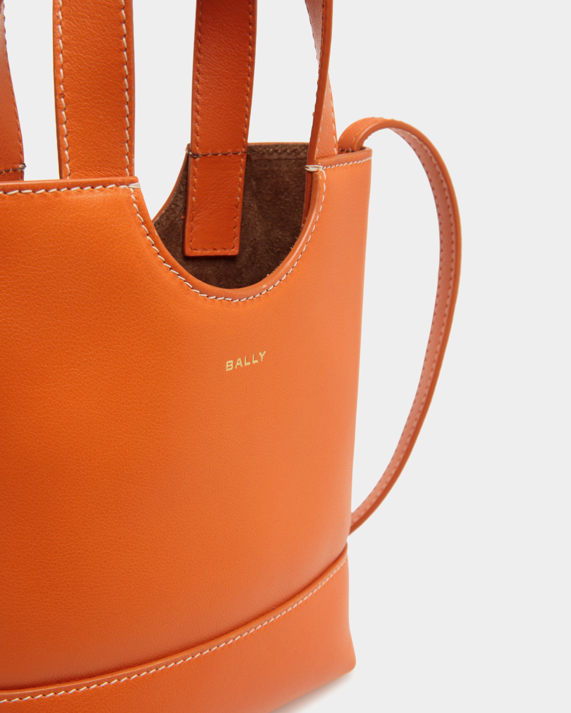 Easy Bally Small Tote Bag in Koi Orange Leather - Women's - Bally - 05