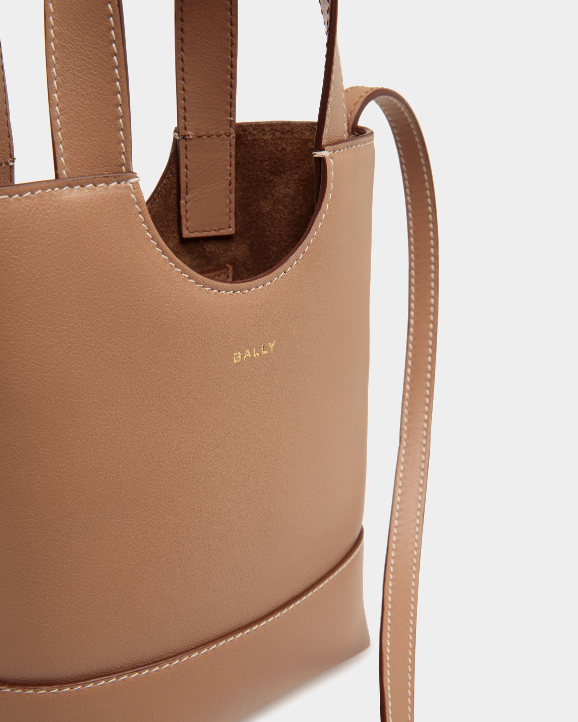 Kleine Easy Bally Tragetasche Aus Leder In Praline Beige - Women's - Bally - 05