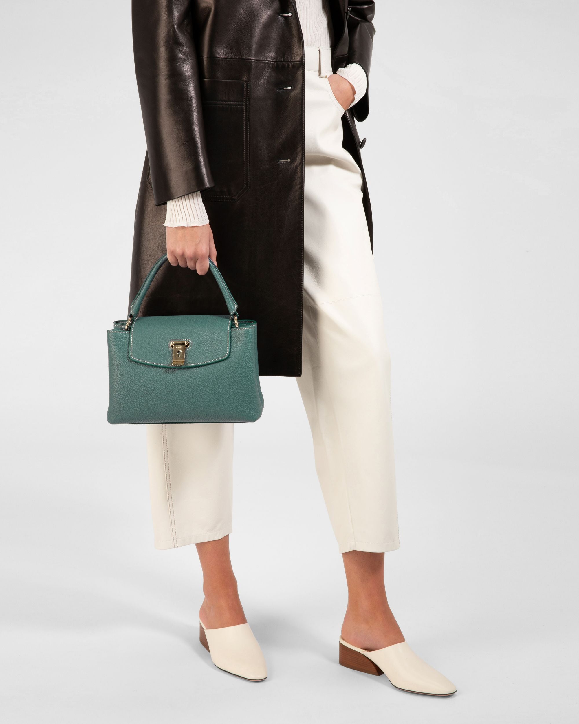 Layka Small Sac À Main En Cuir Vert Foncé - Femme - Bally - 02