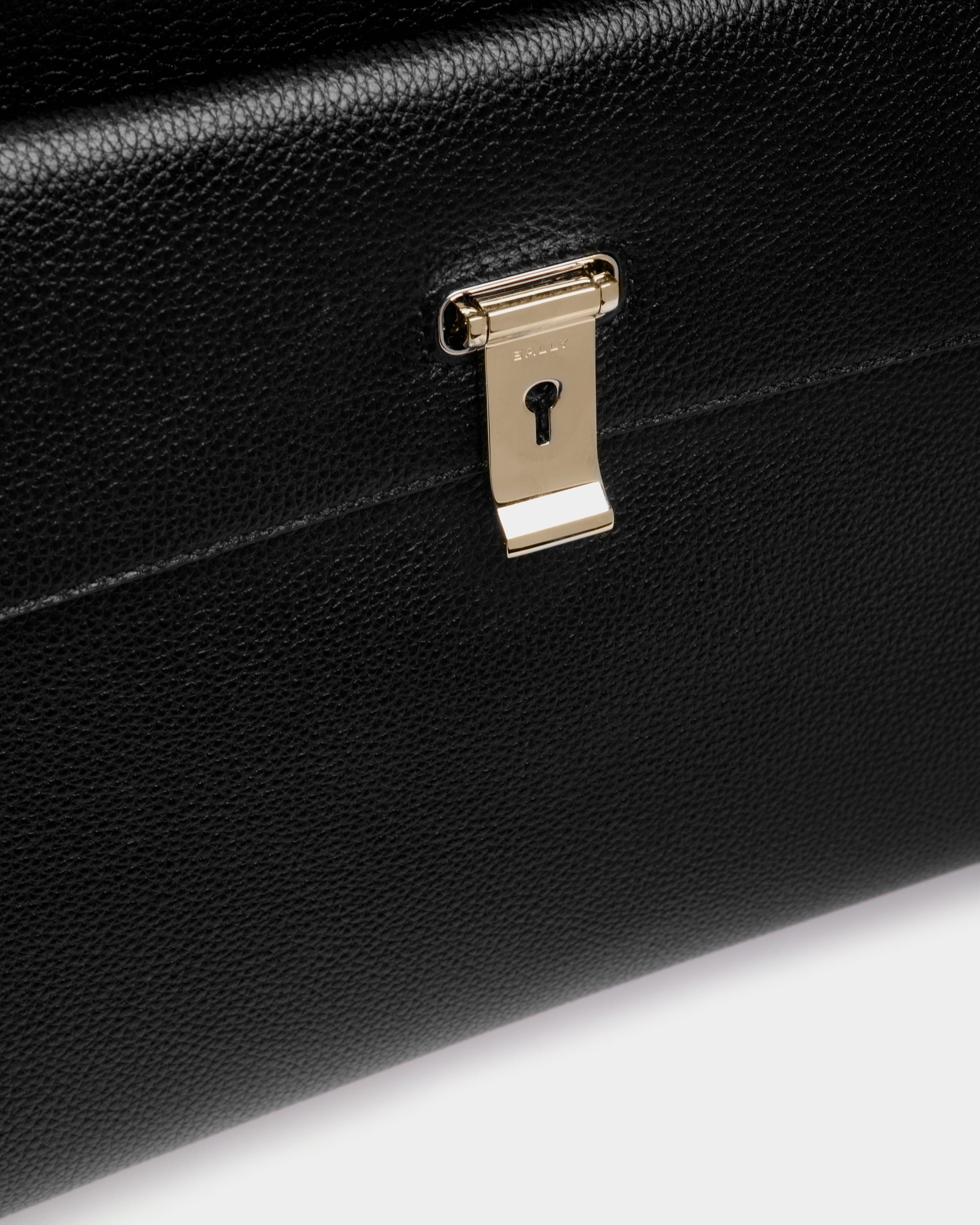 Sac Fourre-Tout Lock Me En Cuir Grainé Noir - Femme - Bally - 05