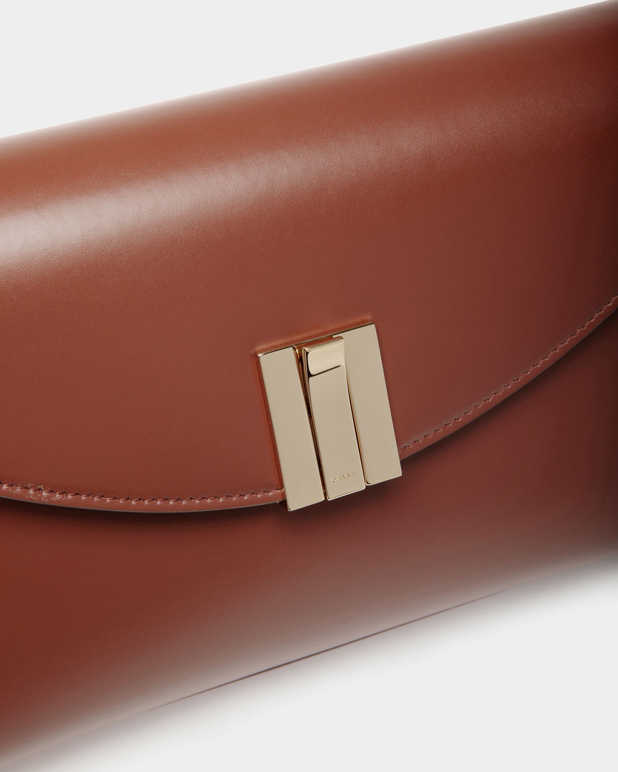 Kleine Henkeltasche Ollam Aus Braunem Leder - Women's - Bally - 05