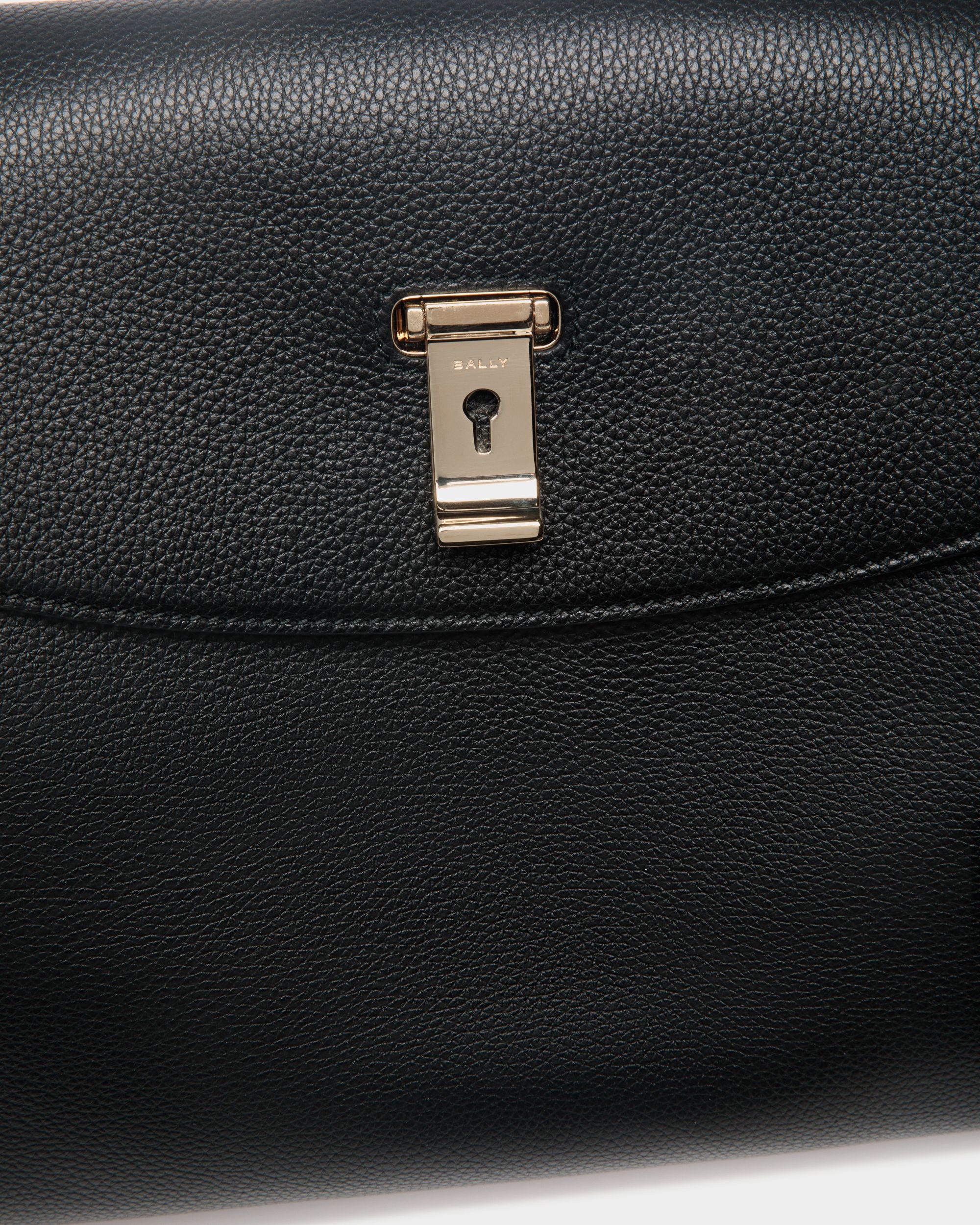 Lock Me Top Handle Bag In Black Grained Leather - Women's - Bally - 05