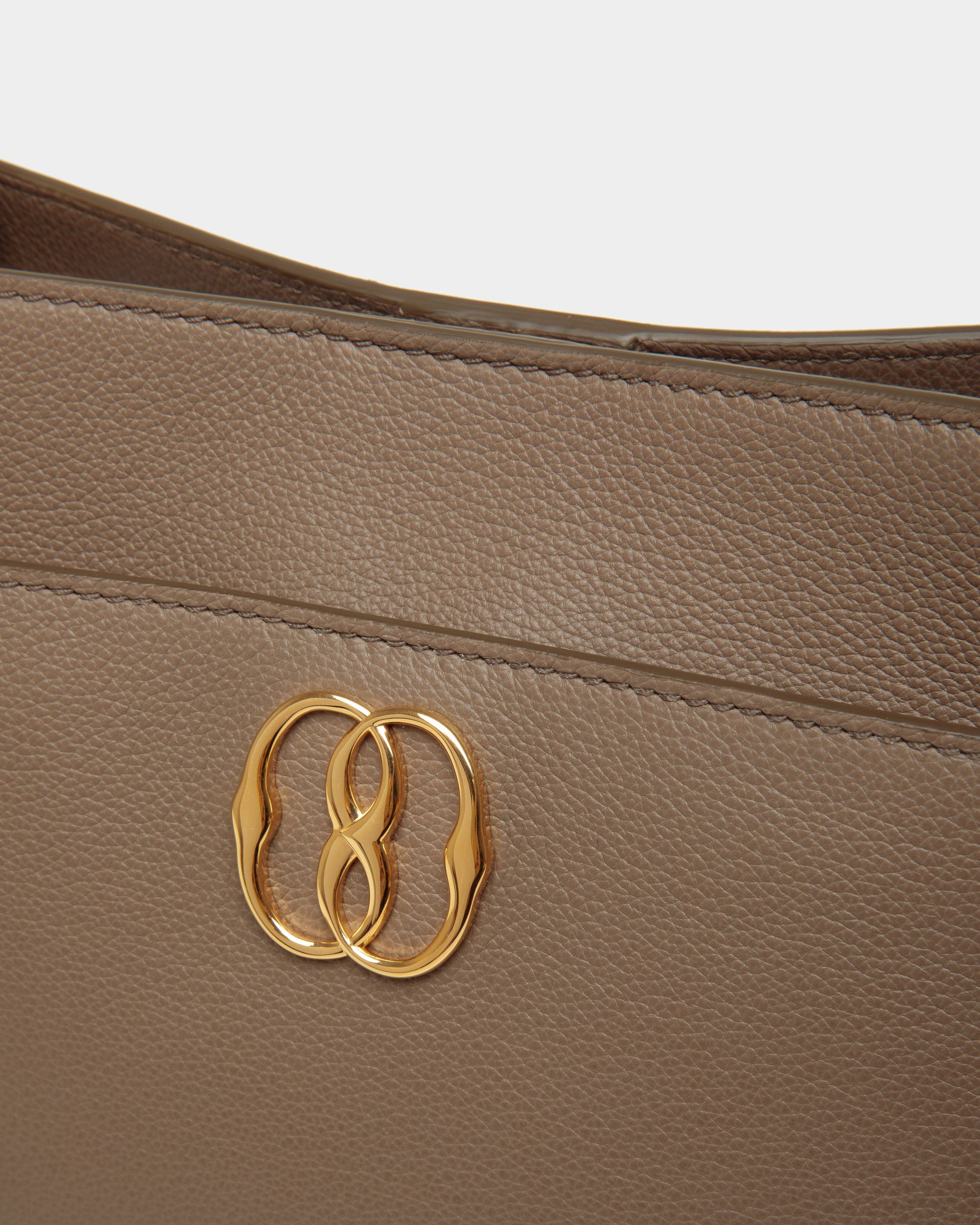 Sac D’épaule Emblem En Cuir Grainé Beige - Femme - Bally - 05