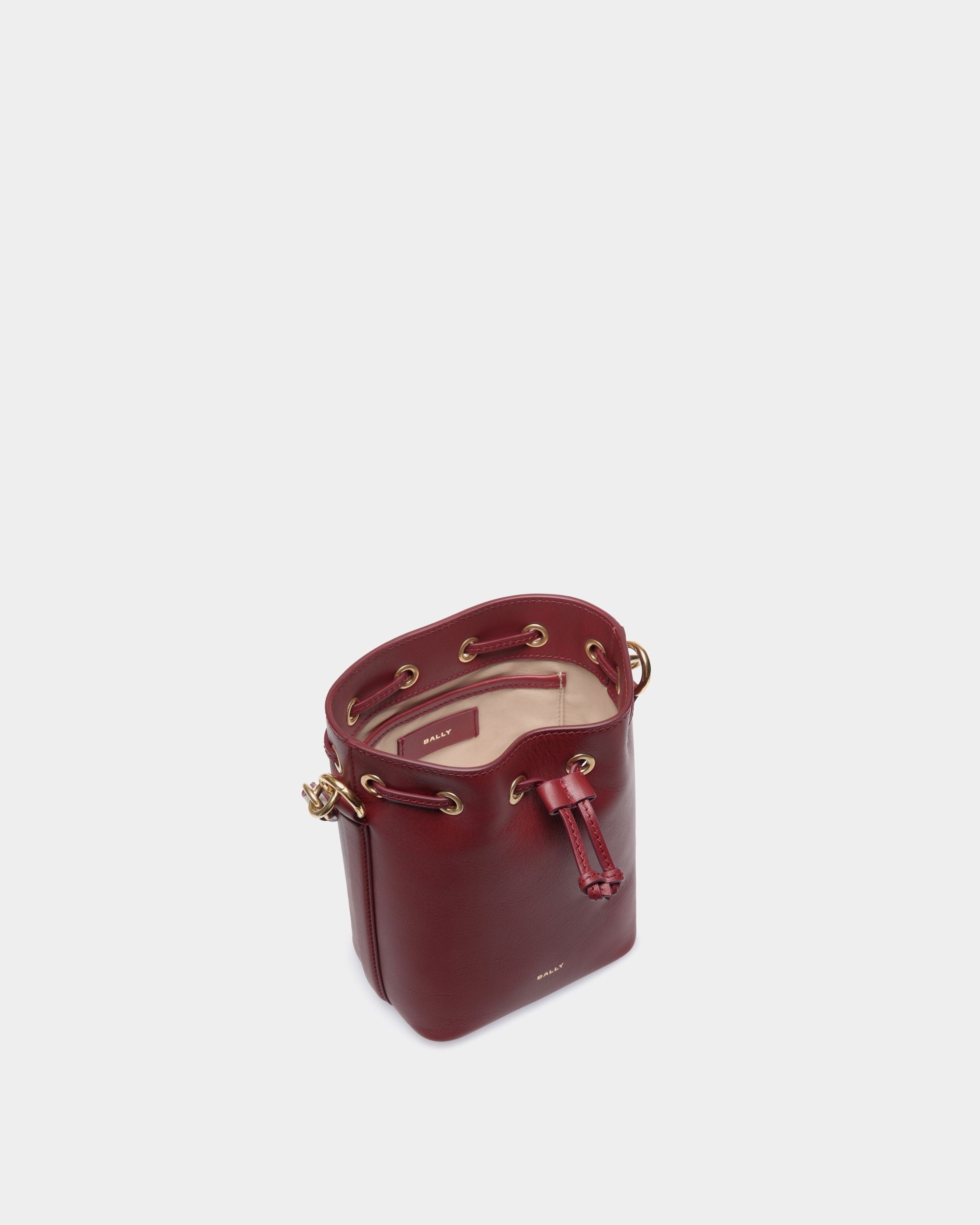 Code Bucket In Red Bovine - Femme - Bally - 04