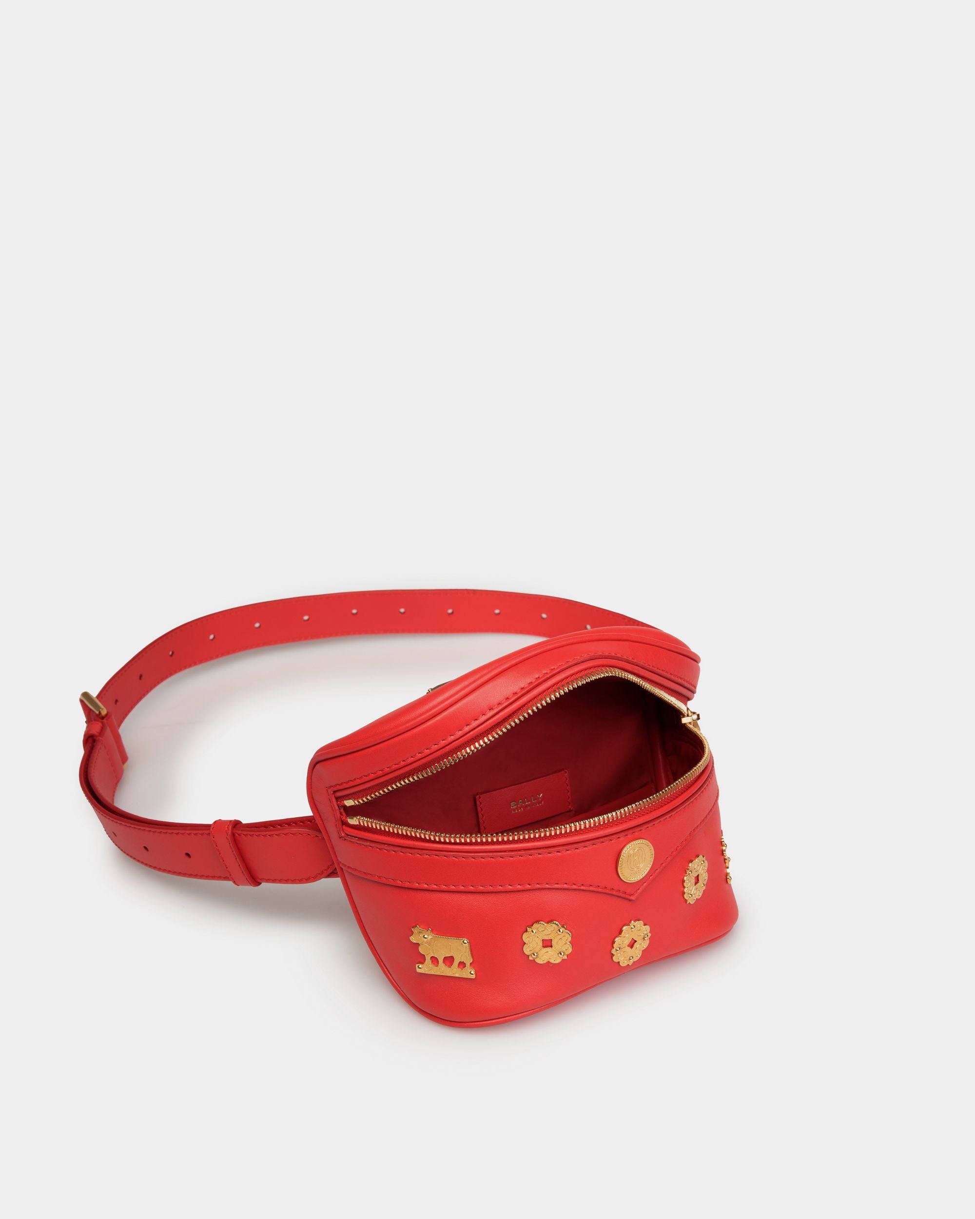 Mountain Belt Bag  in Red Leather - Women's - Bally - 05