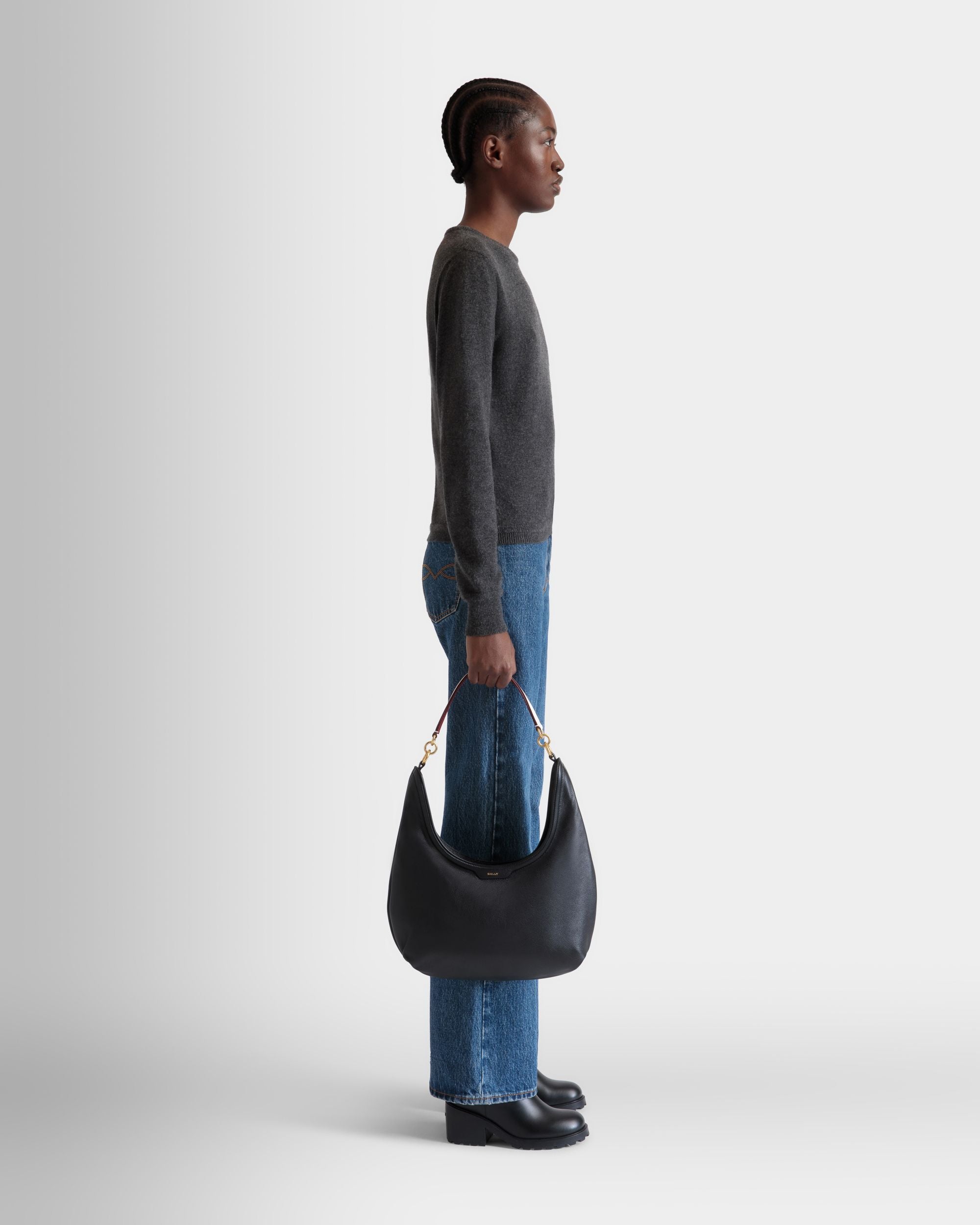 Code Hobo-Tasche Aus Leder In Schwarz - Women's - Bally - 02