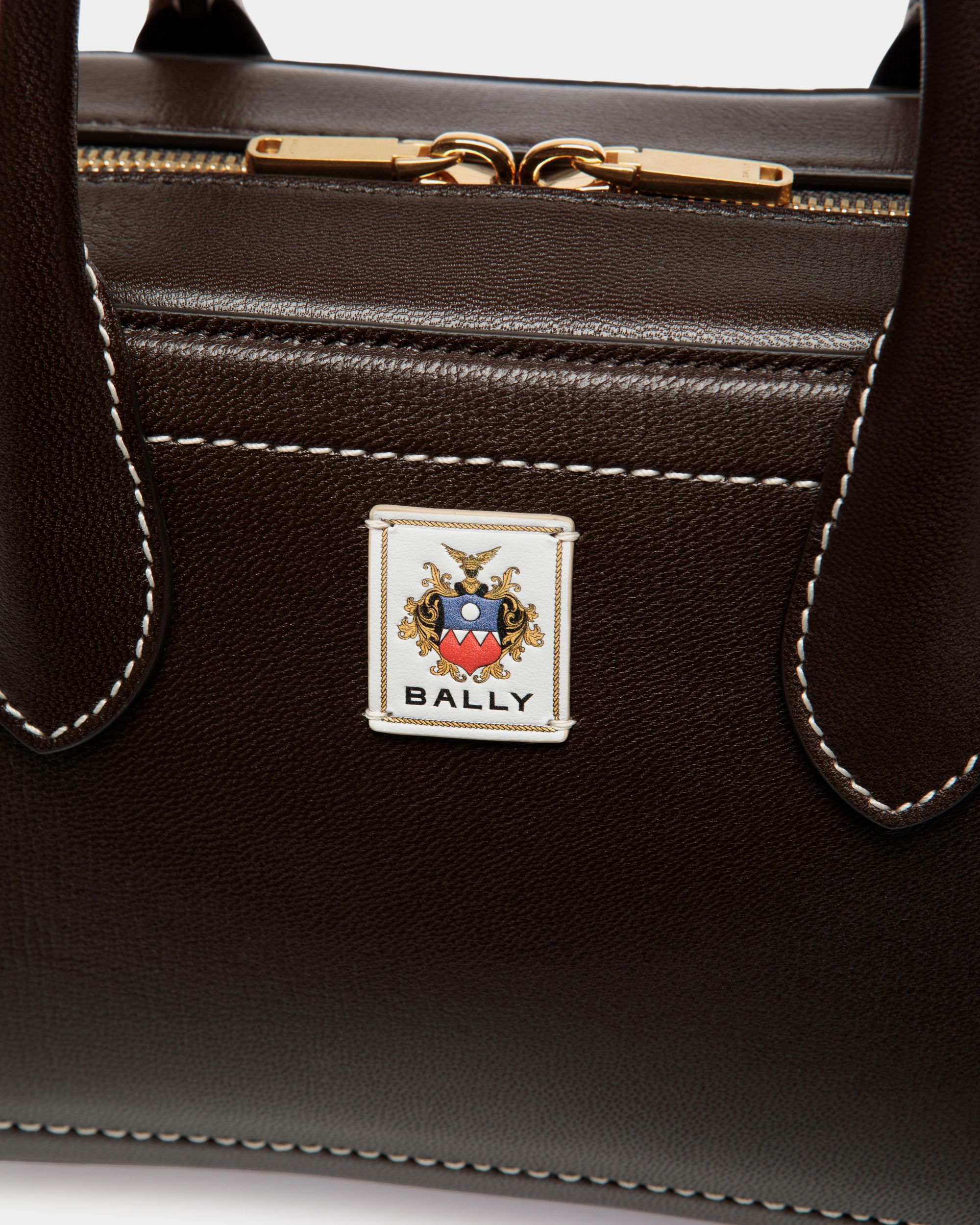 Sac À Anse Supérieure Unda En Cuir Grainé Ebano - Femme - Bally - 06