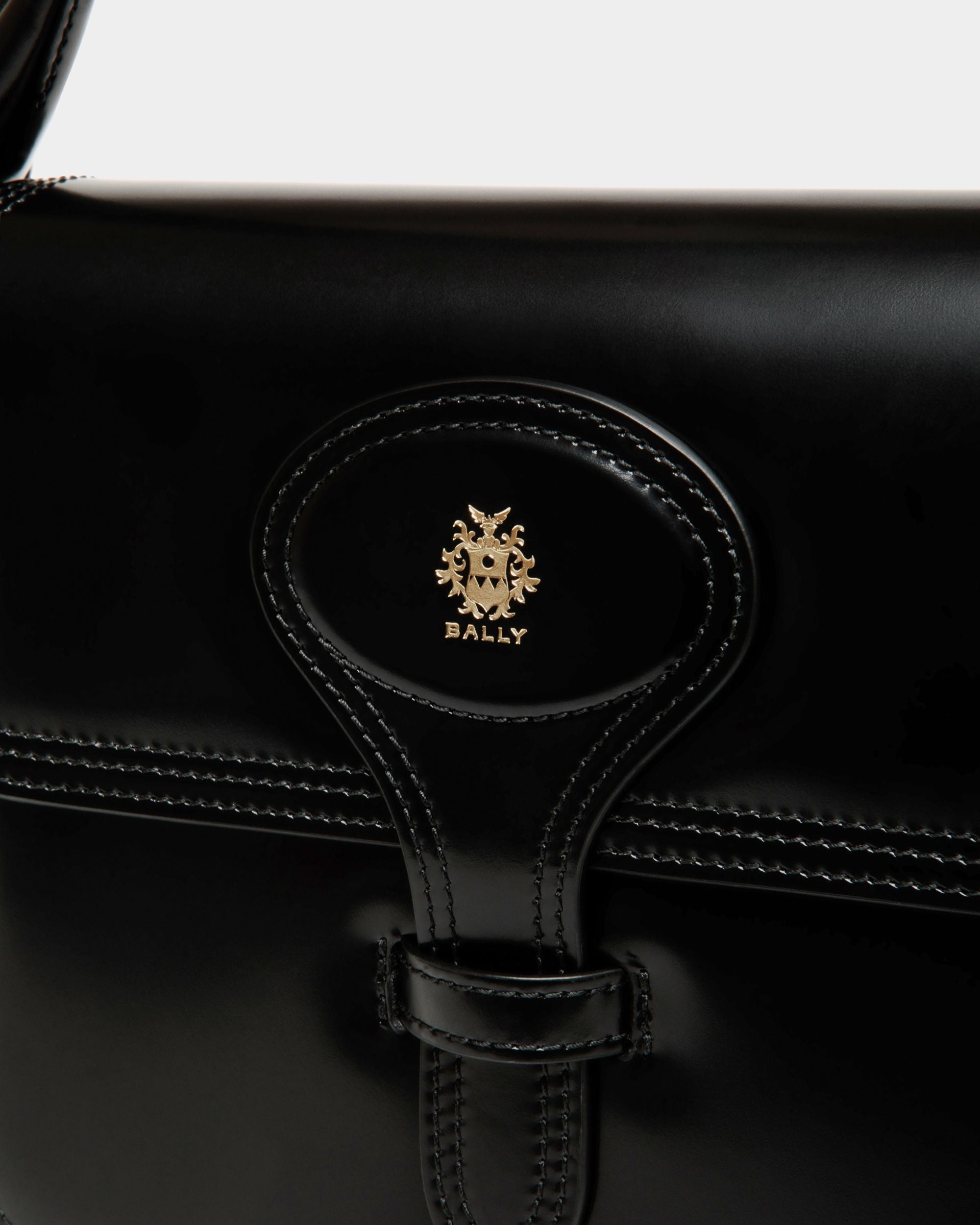Mini Sac Beckett En Cuir Brossé Noir - Femme - Bally - 06