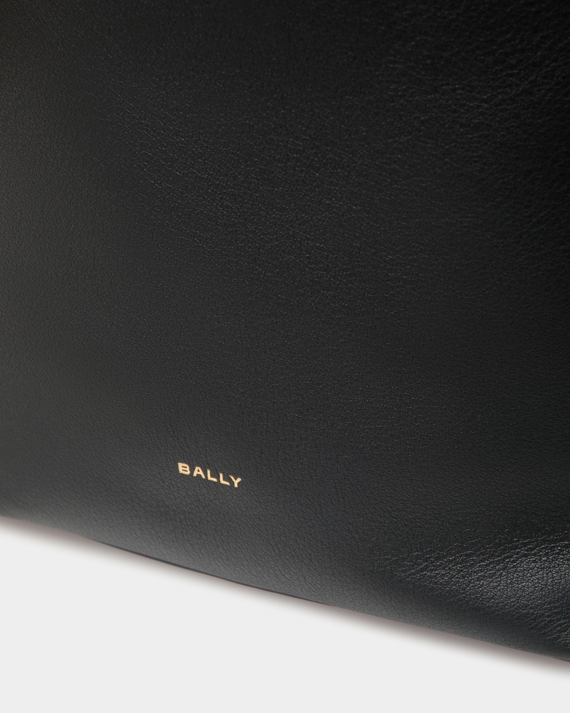 Code Bucket Bag In Black Leather - Women's - Bally - 05
