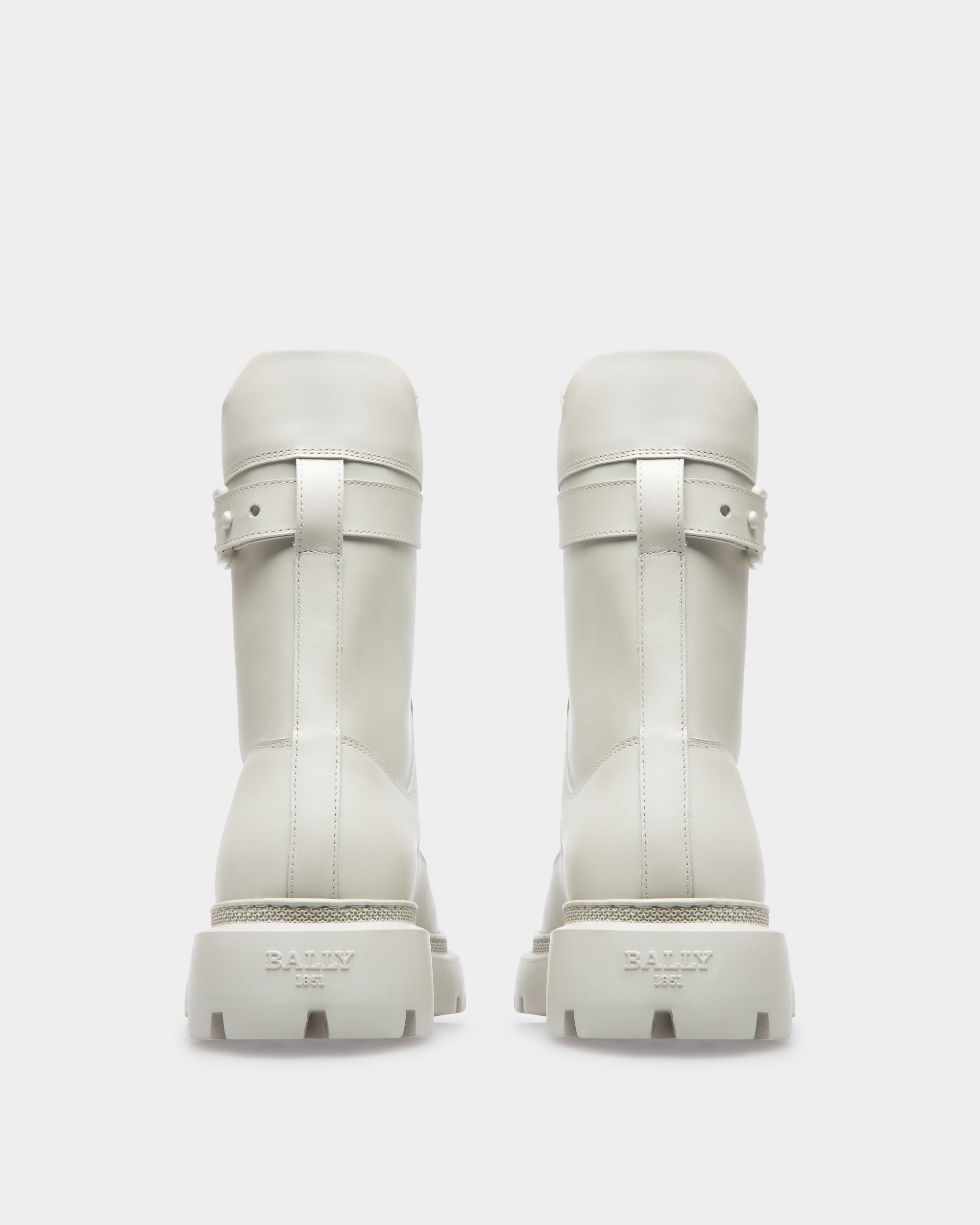 Chaussures Plates Gioele Bottines En Cuir En Blanc Poensiéreux - Femme - Bally - 04