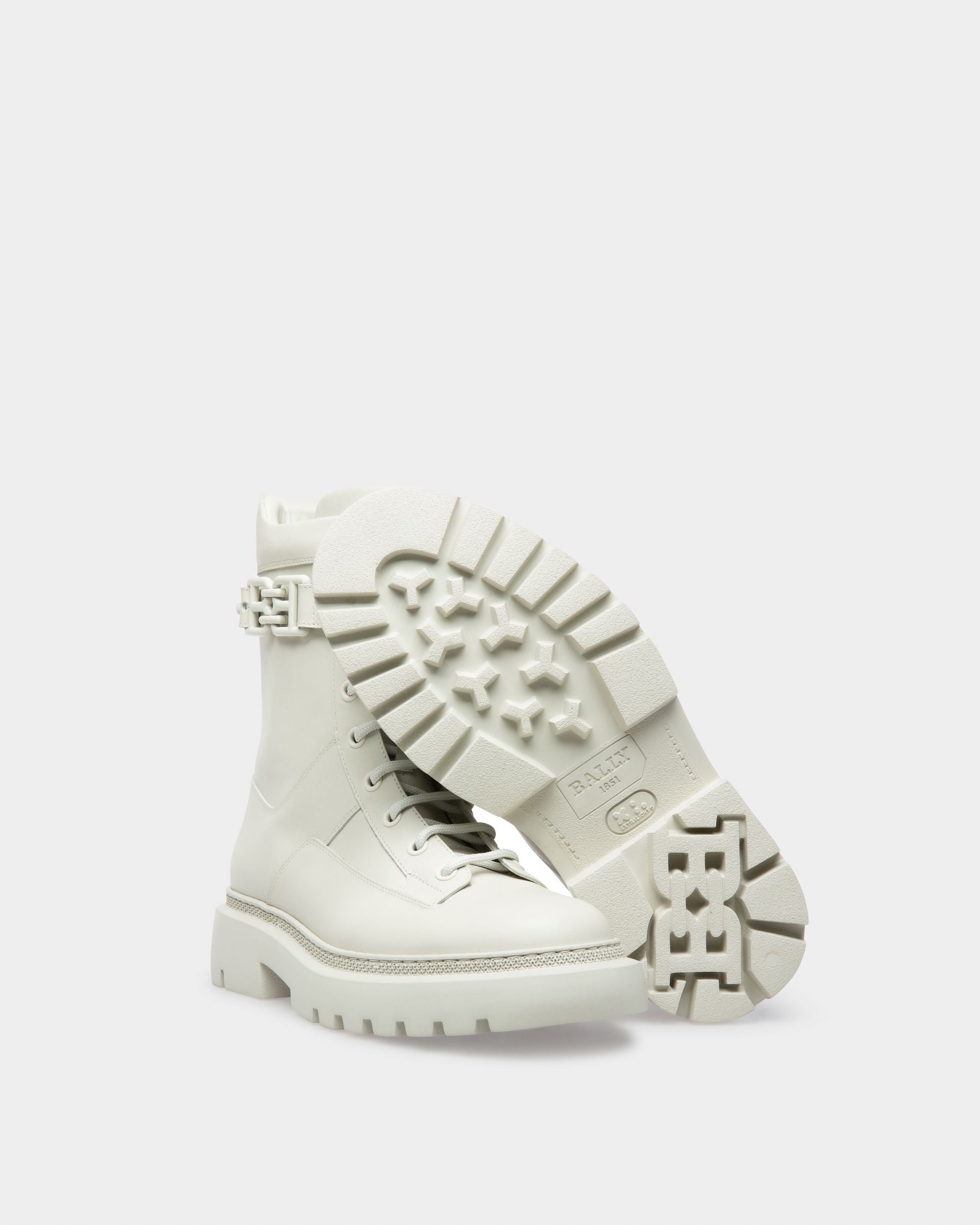 Chaussures Plates Gioele Bottines En Cuir En Blanc Poensiéreux - Femme - Bally - 05