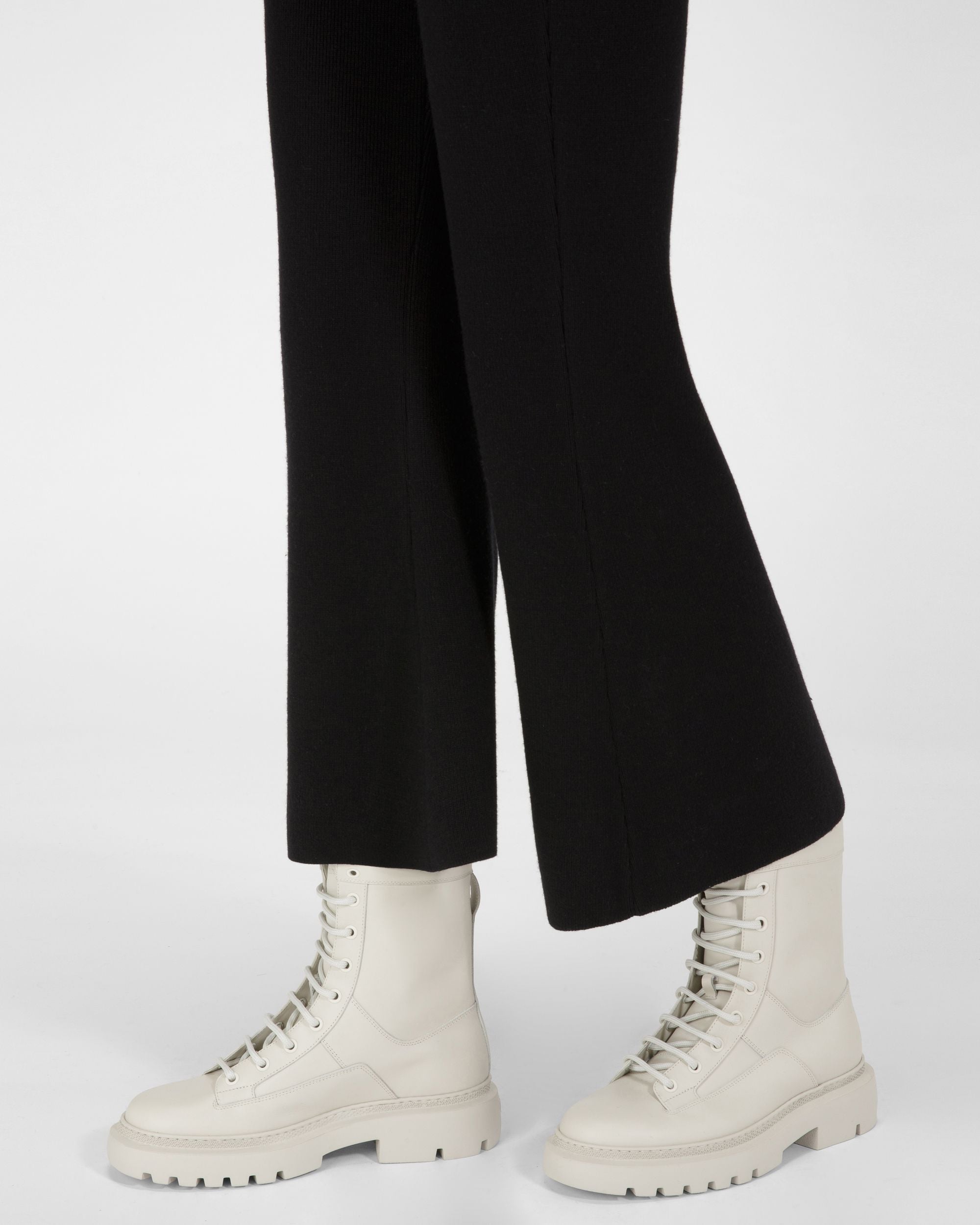 Chaussures Plates Gioele Bottines En Cuir En Blanc Poensiéreux - Femme - Bally - 07