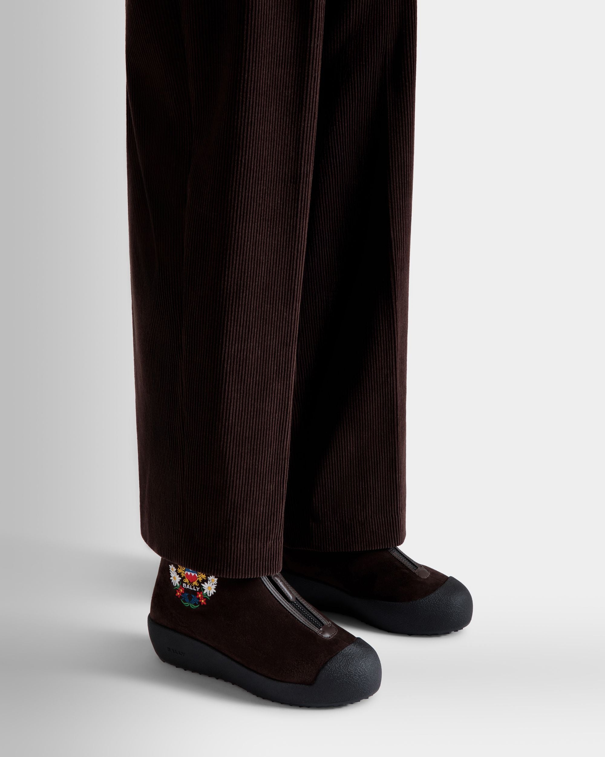 Winter Capsule Stiefeletten Aus Braunem Veloursleder - Damen - Bally - 02