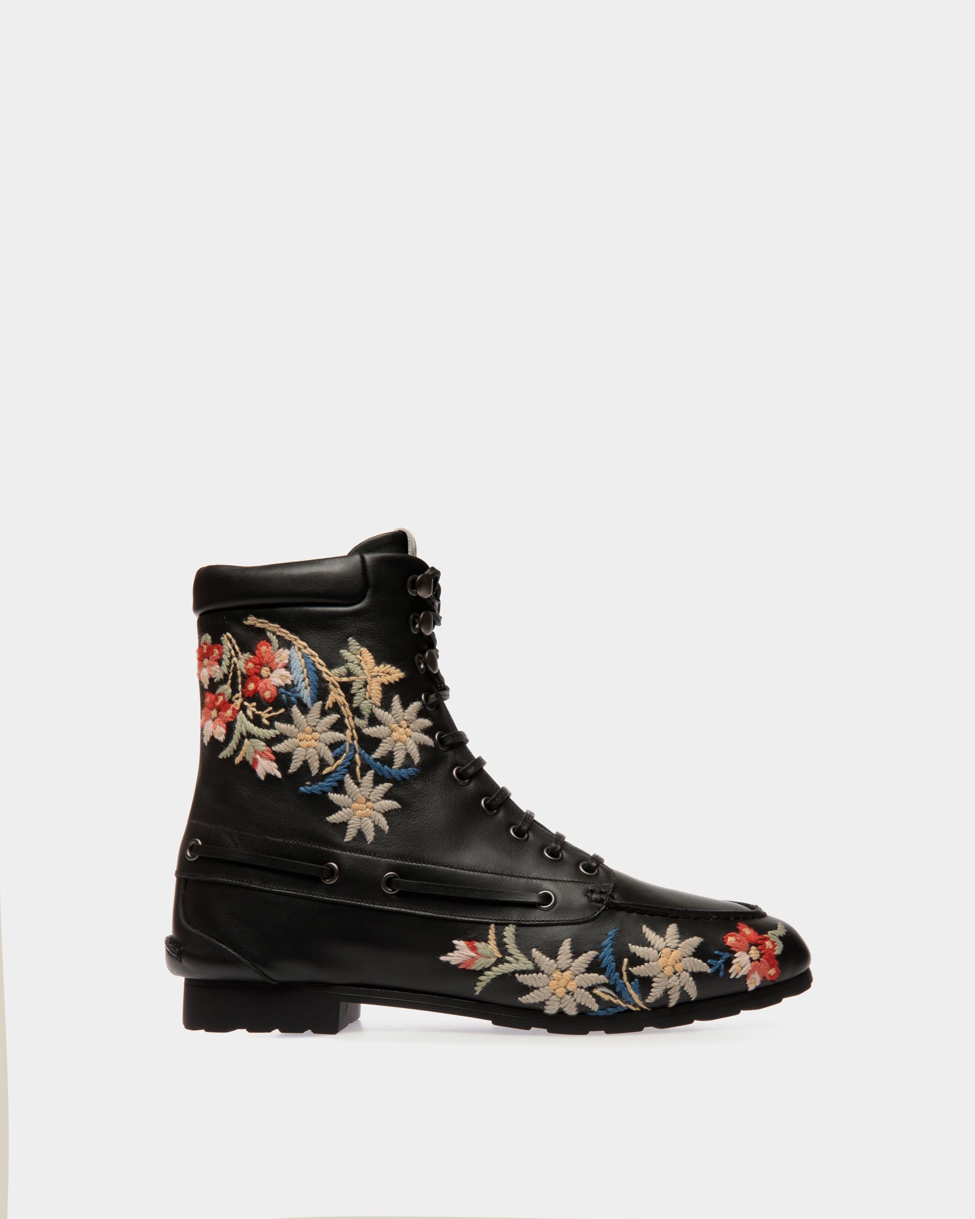Winter Capsule Stiefelette Aus Schwarzem Leder Mit Alpenblumen - Damen - Bally - 01