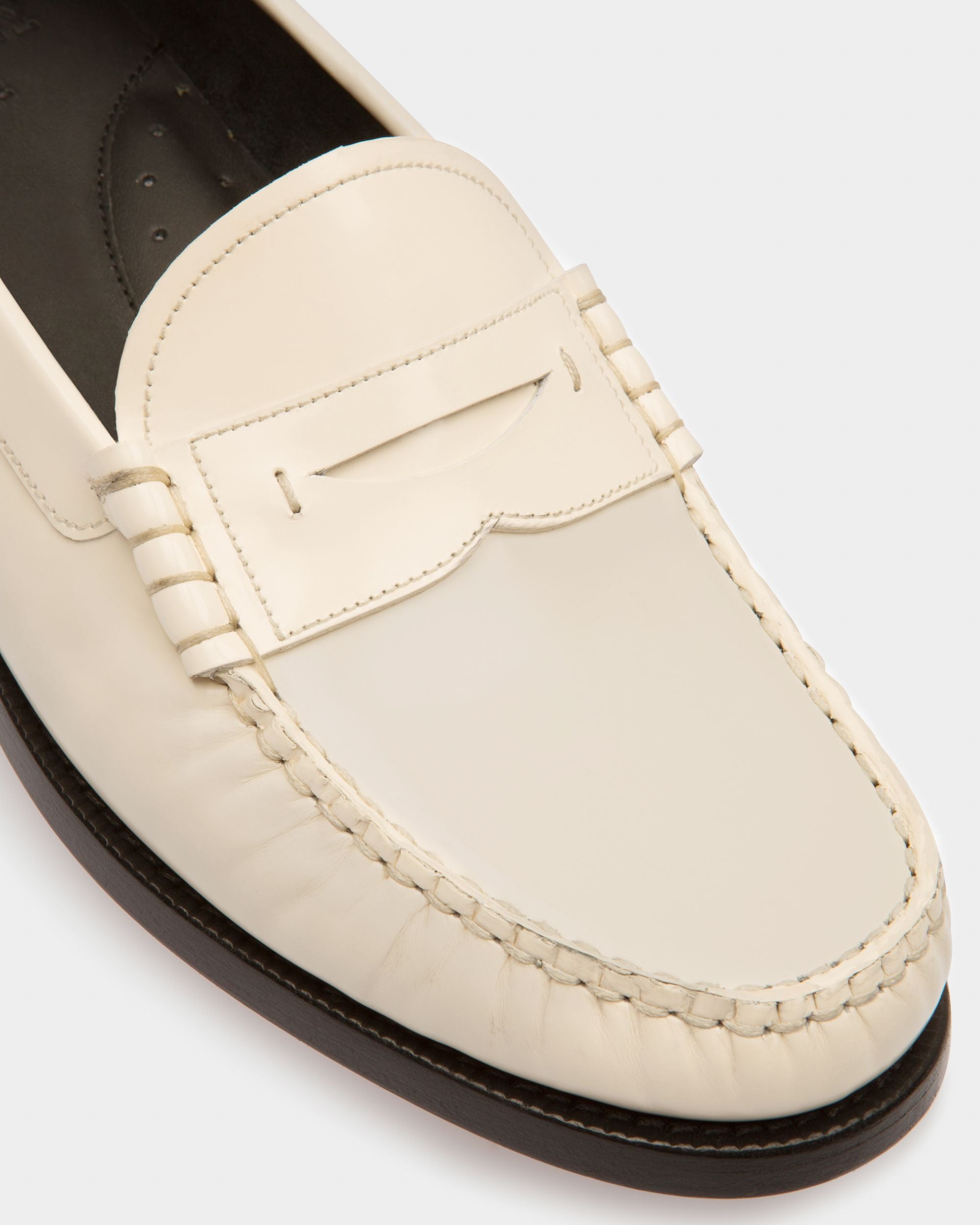 Coelo Mokassins Aus Elfenbeinfarbenem Leder - Damen - Bally - 06