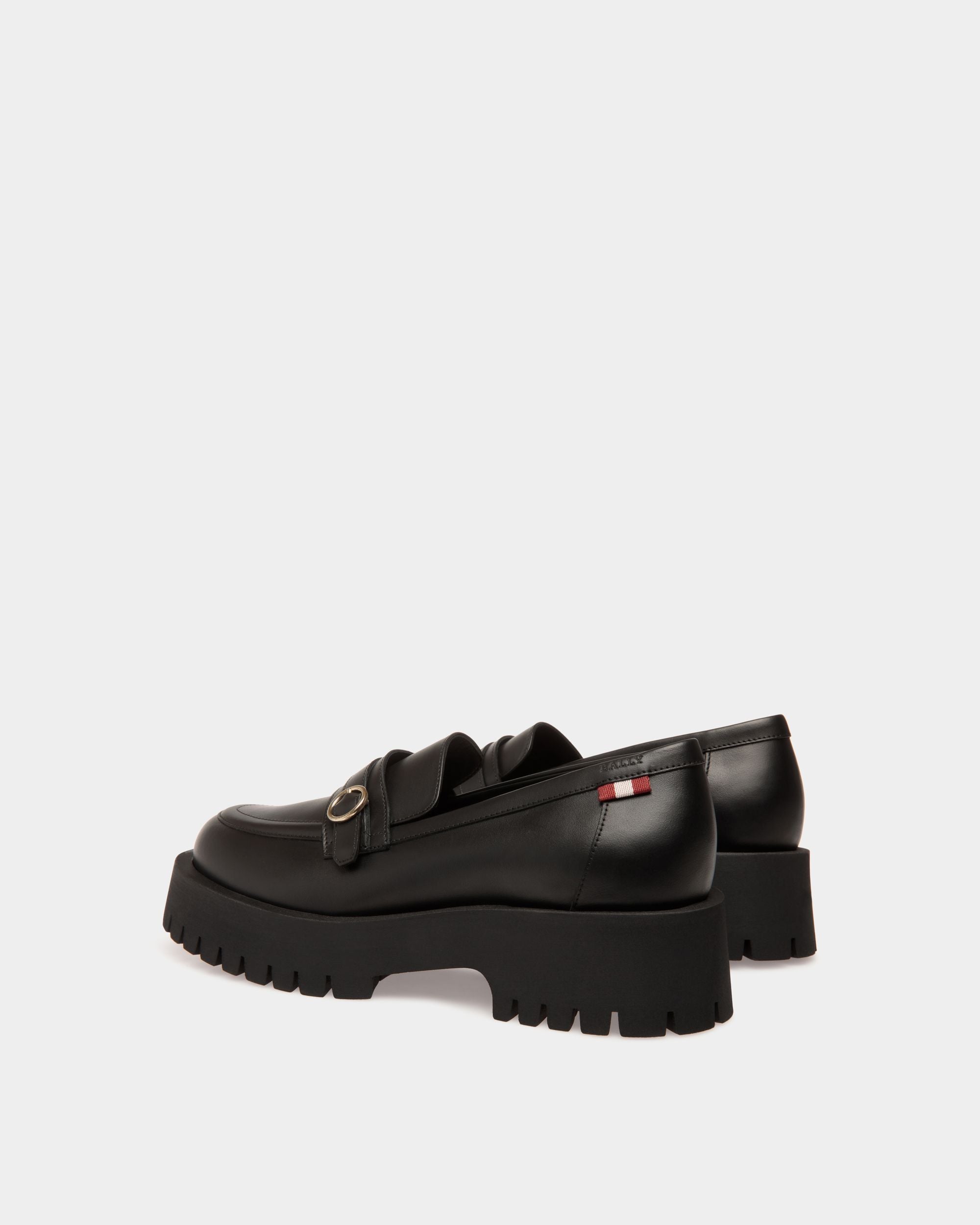 Moccassin In Black Leather - Femme - Bally - 03