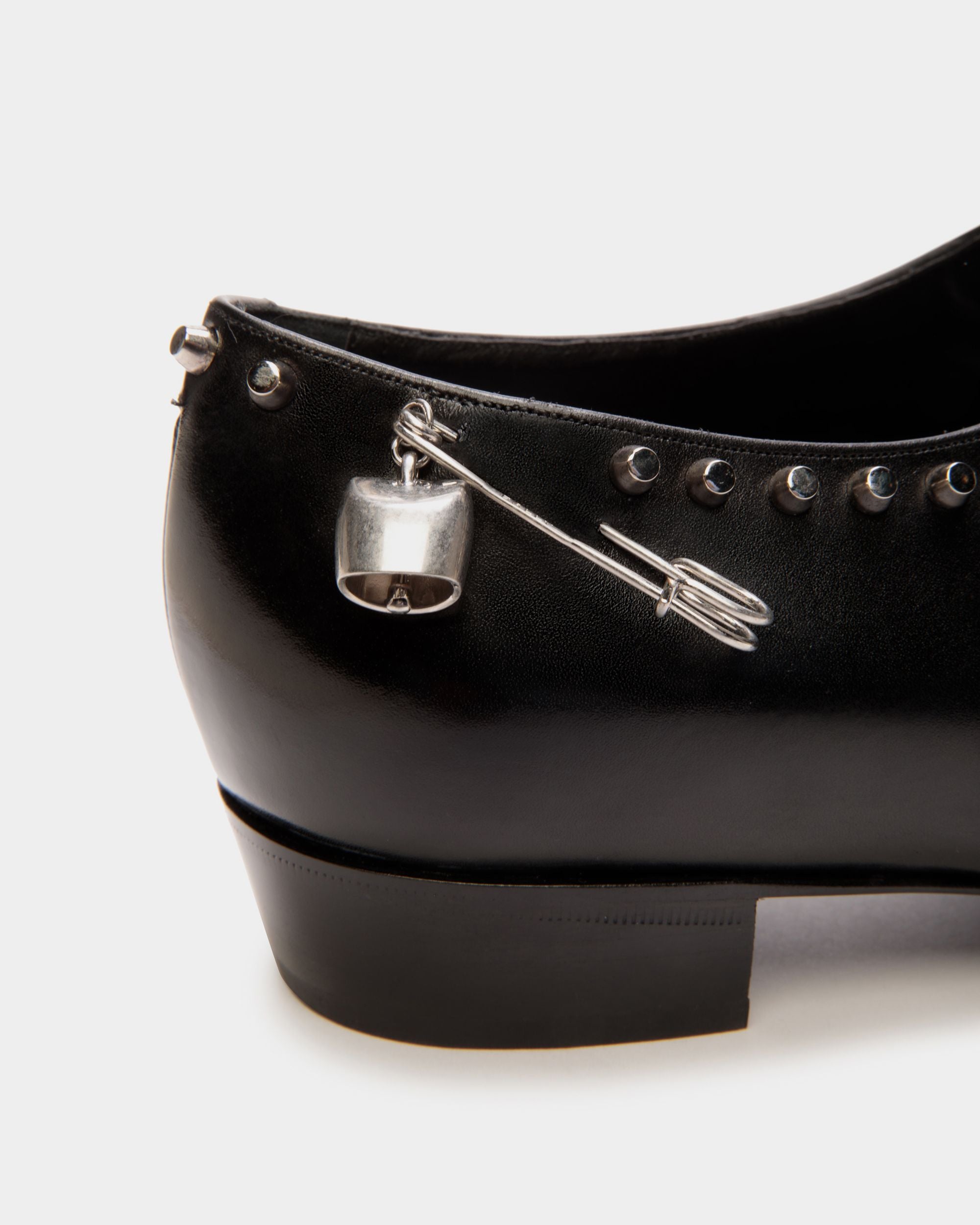 Glendale Mary Jane Aus Schwarzem Leder Mit Nieten - Damen - Bally - 05