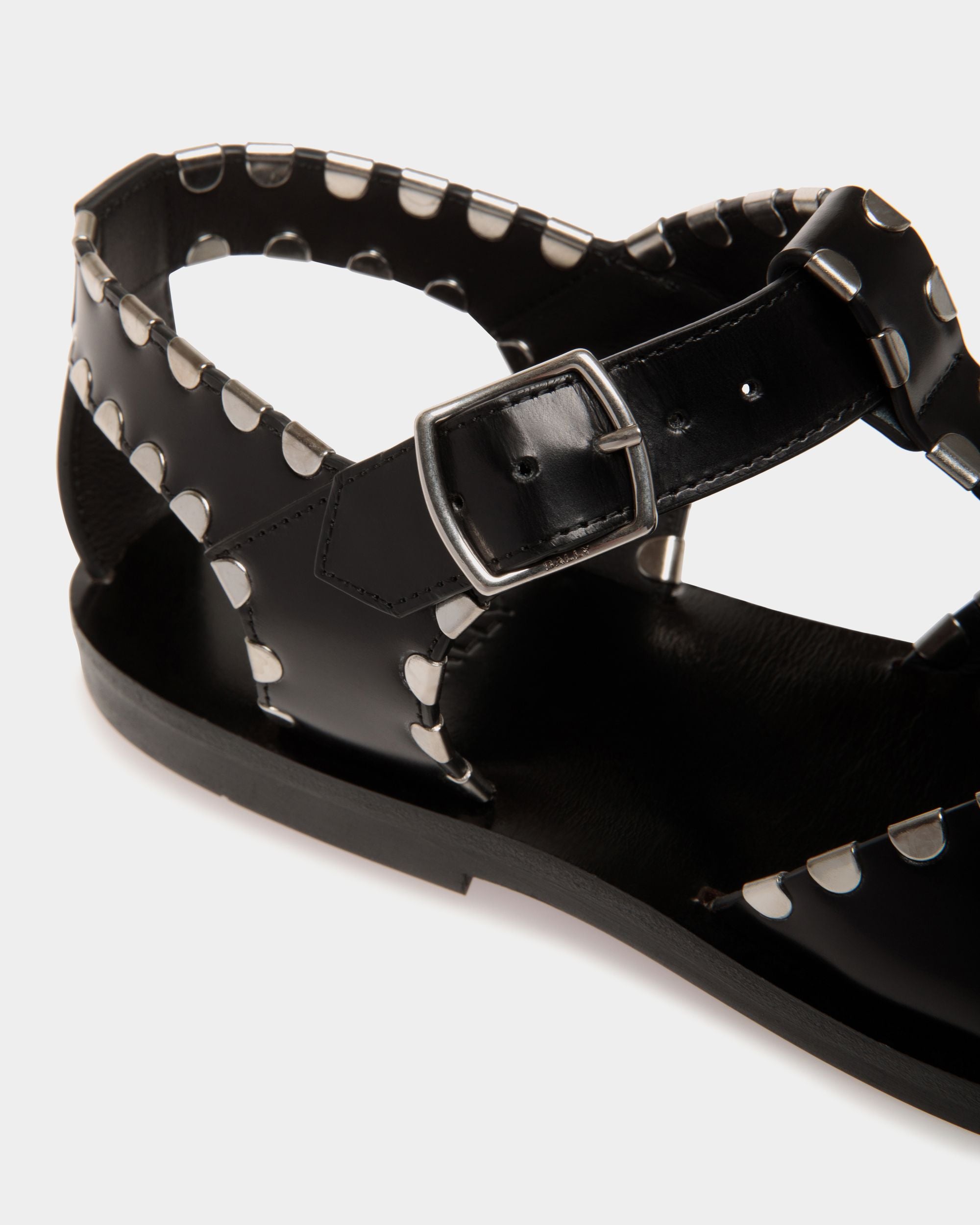 Flache Salis Sandalen Aus Leder In Schwarz - Damen - Bally - 06