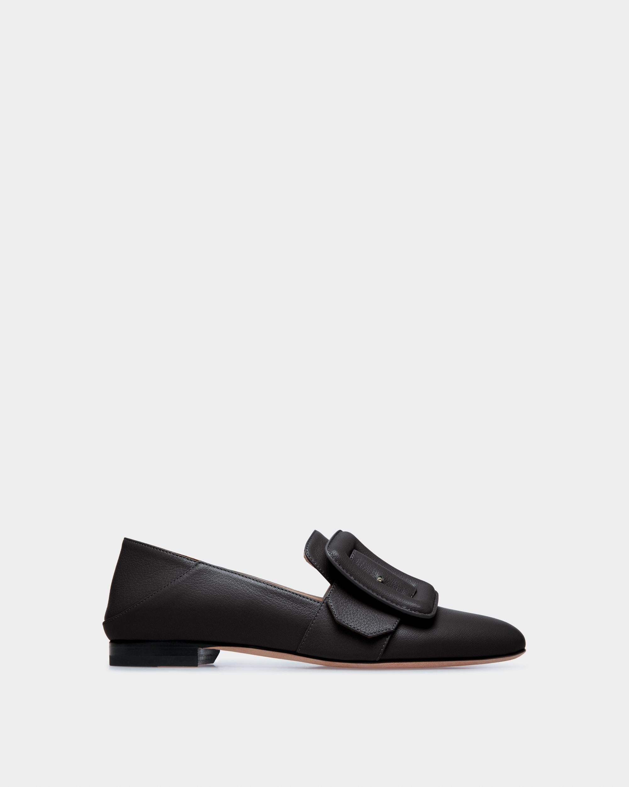 Chaussure À Talon Plat Bell Du Jour En Cuir Grainé Noir - Femme - Bally - 01