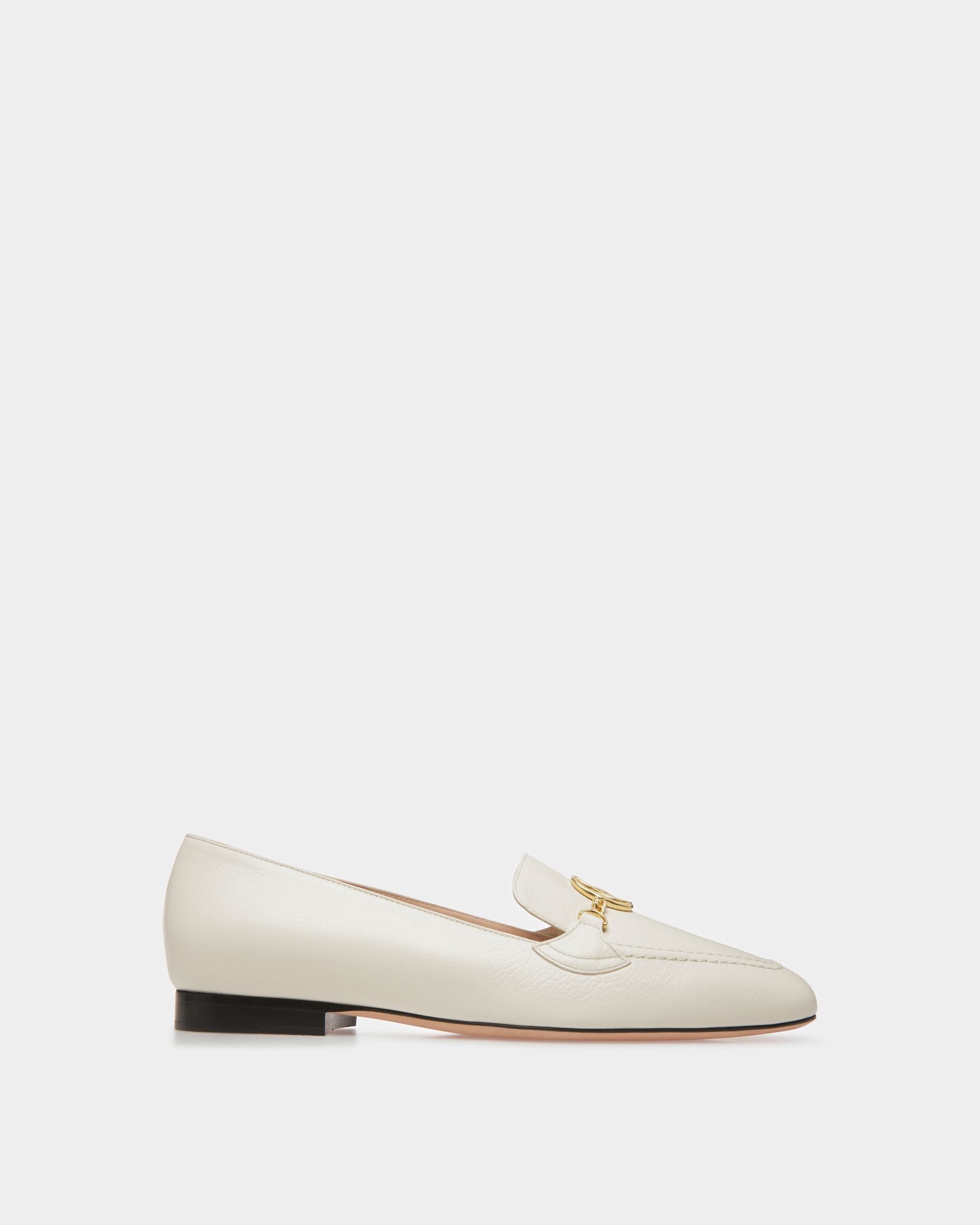 Mocassins Emblem En Cuir Ivoire - Femme - Bally - 01