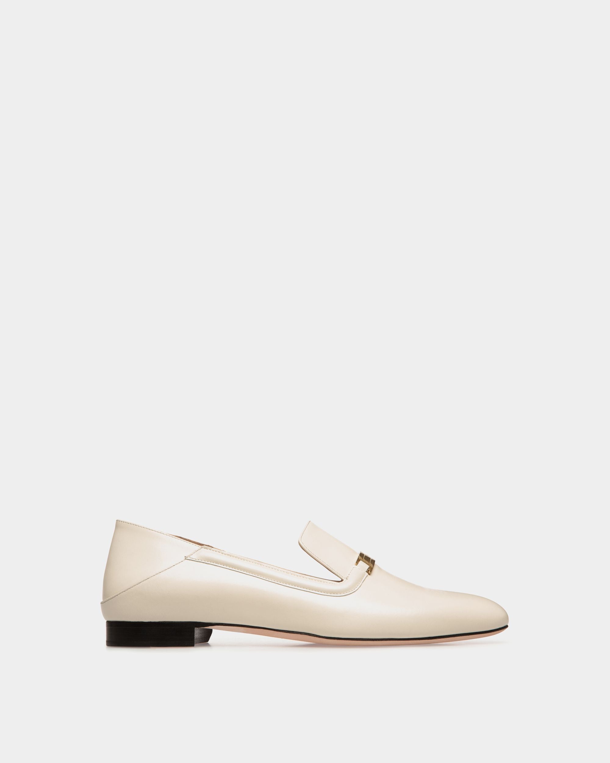 Deco Flat in White Leather - Women's - Bally - 01
