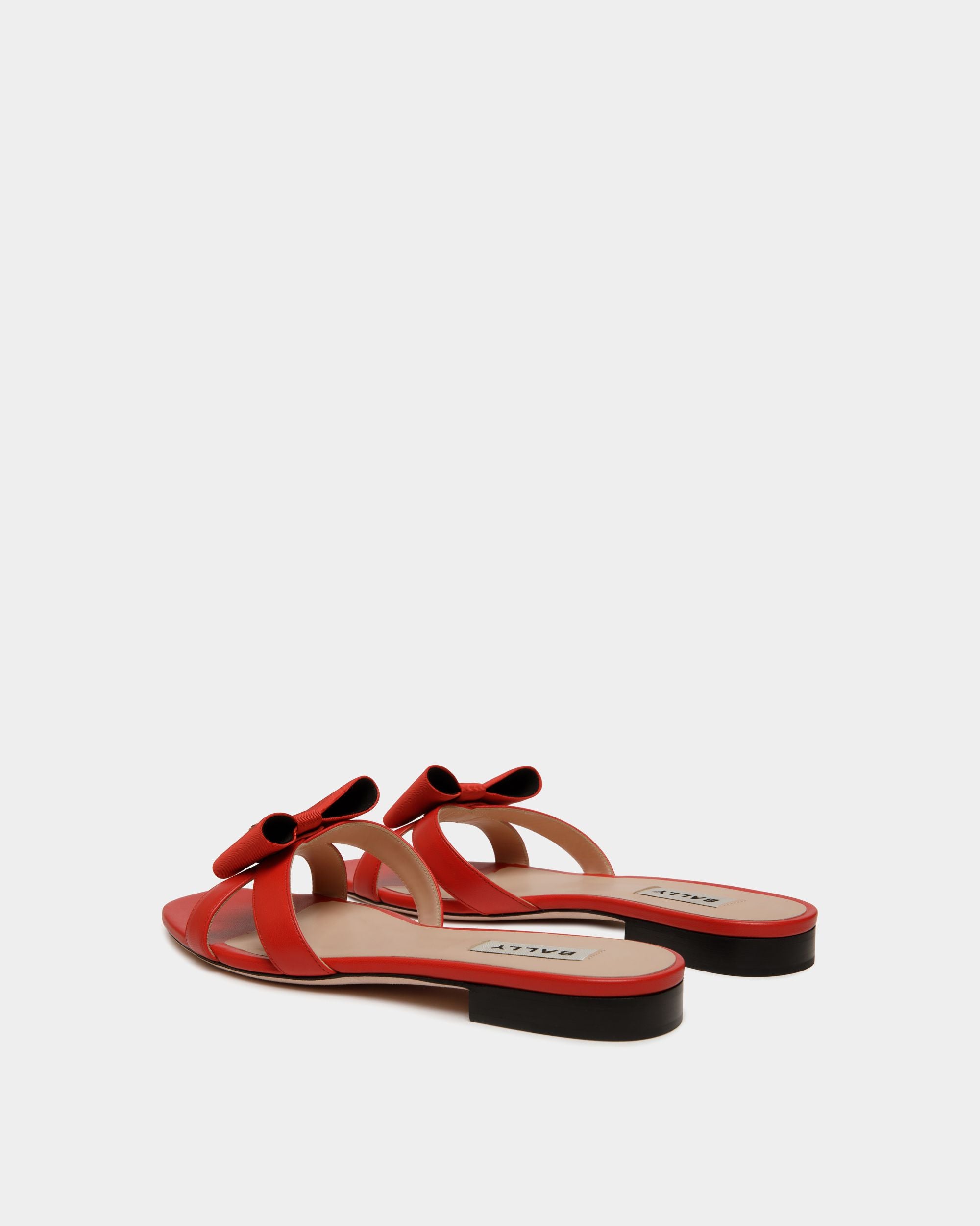 Flache B-Bow Sandalen Aus Leder In Rot - Damen - Bally - 04
