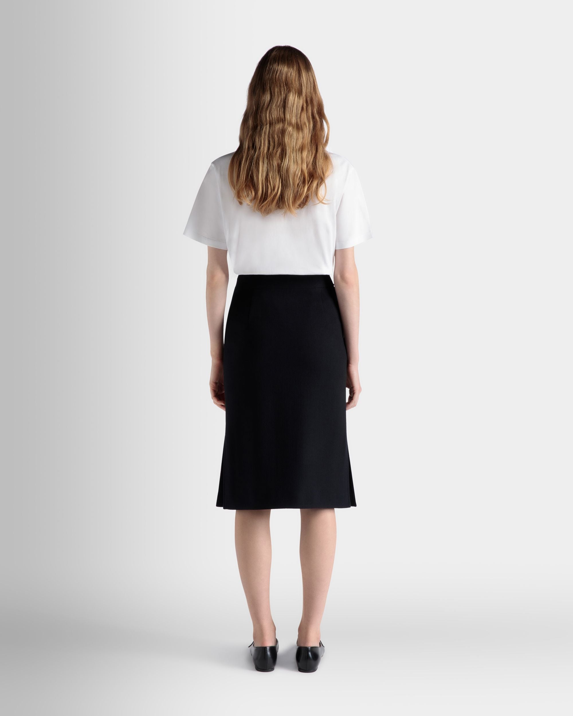 T-Shirt With Bally Crest Logo In White Cotton - Women's - Bally - 07