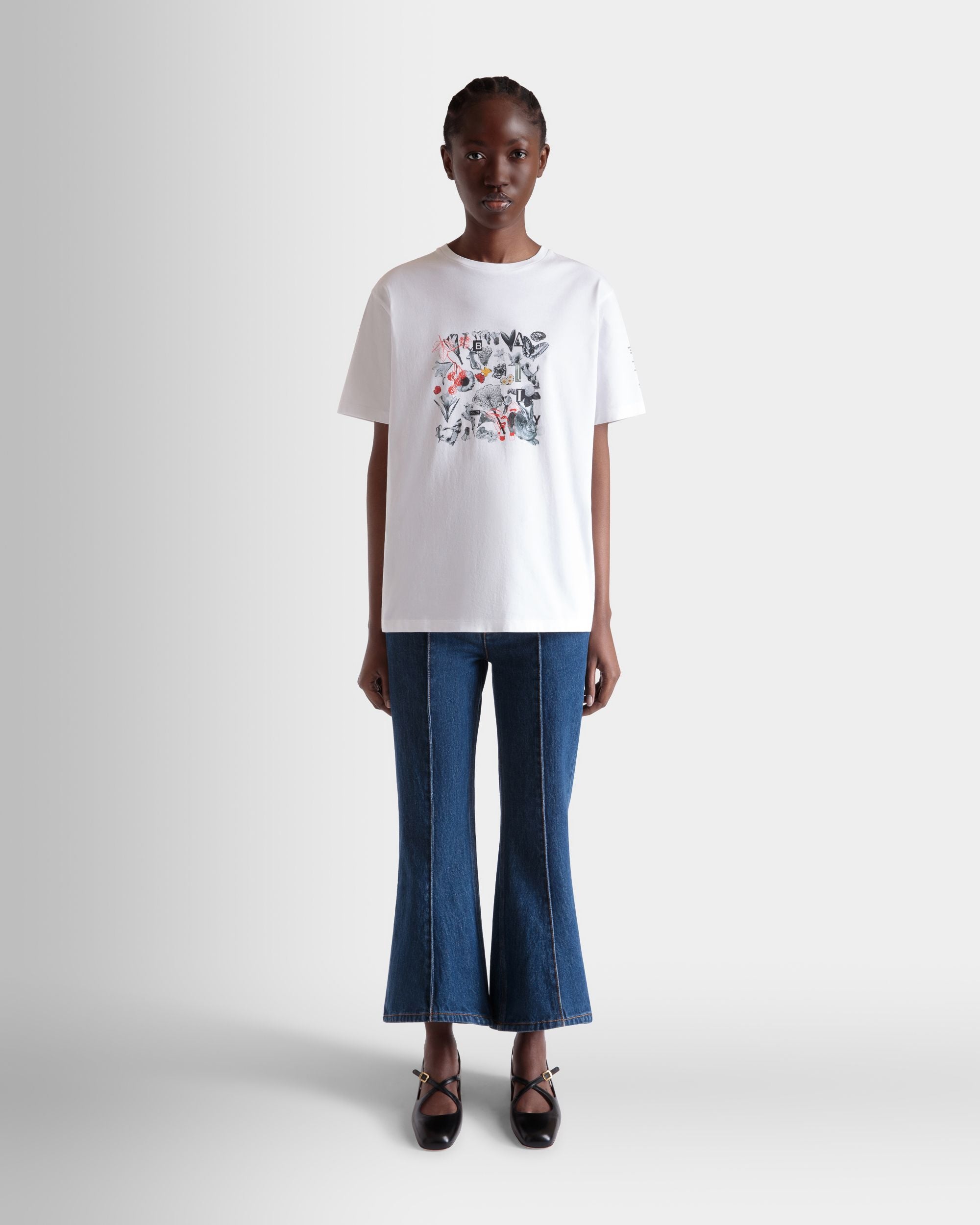 T-Shirt In Cotone Bianco Con Stampa Bally Collage - Donna - Bally - 02
