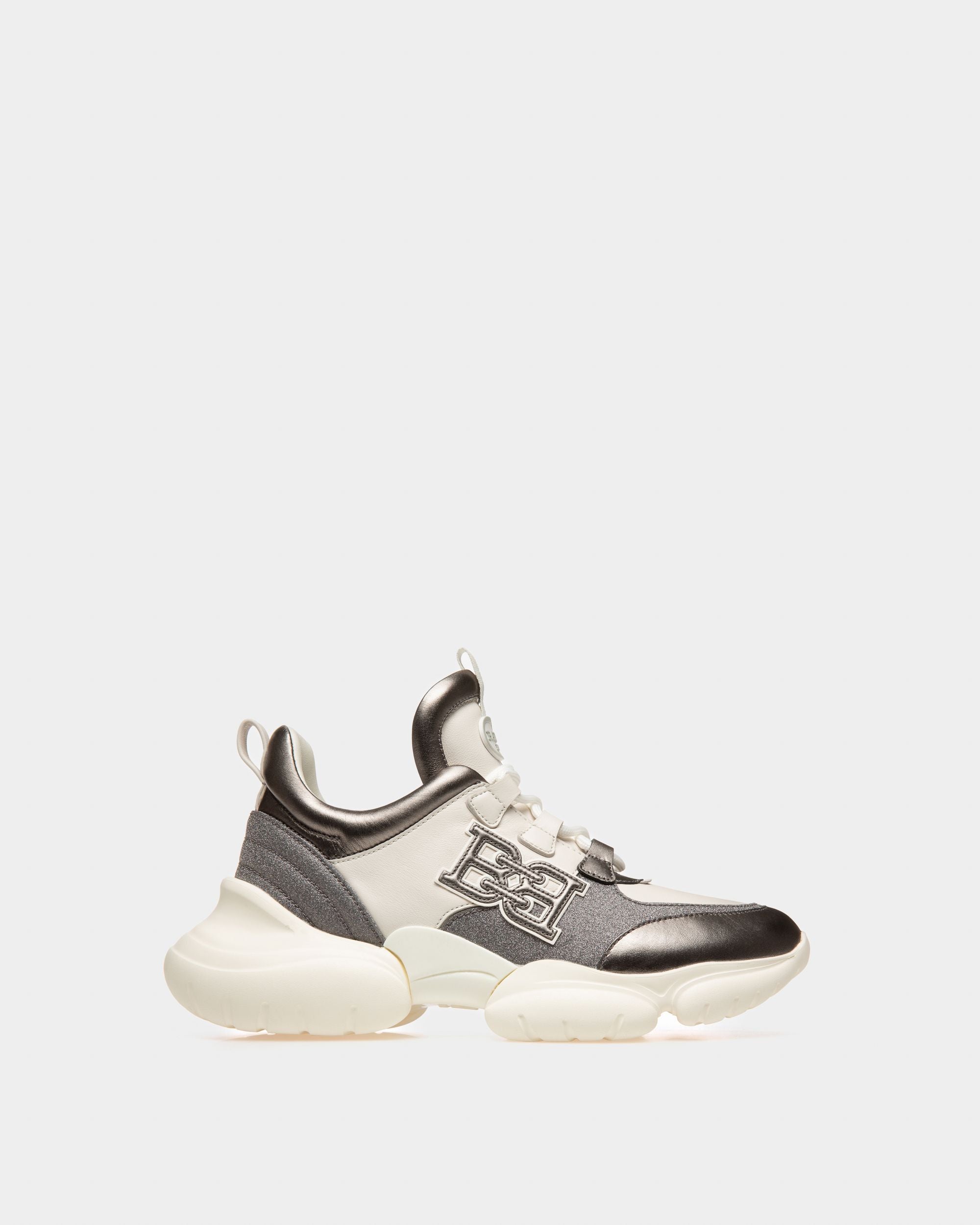 Claires Sneakers En Cuir Gris Et Blanc - Femme - Bally - 01