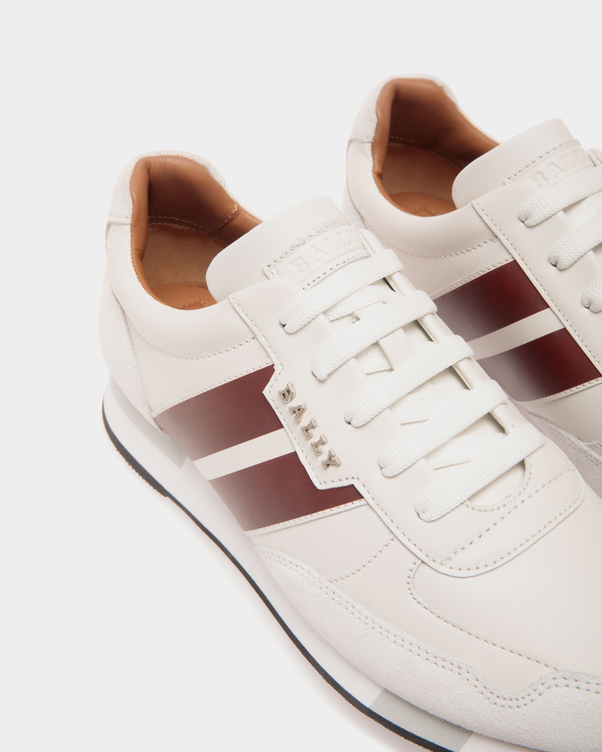 Sneaker In White  Leather - Damen - Bally - 05