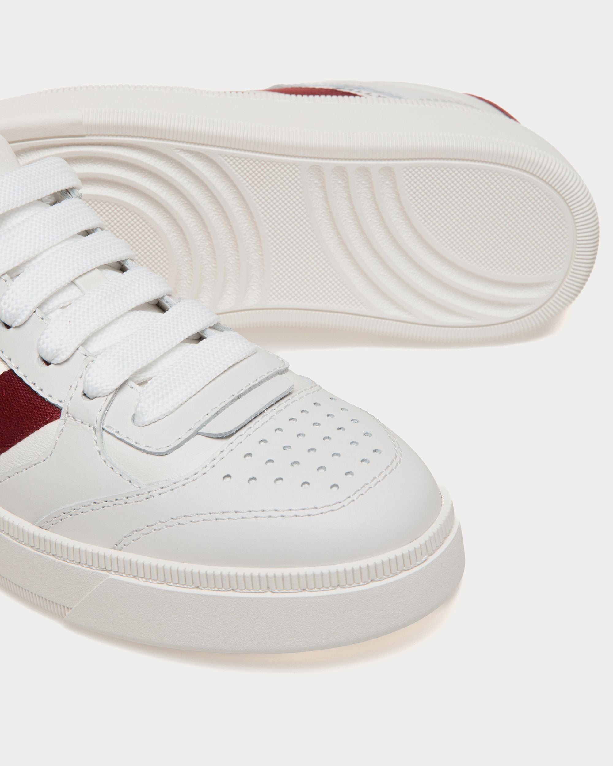 Sneaker Raise In Pelle Bianca - Donna - Bally - 04