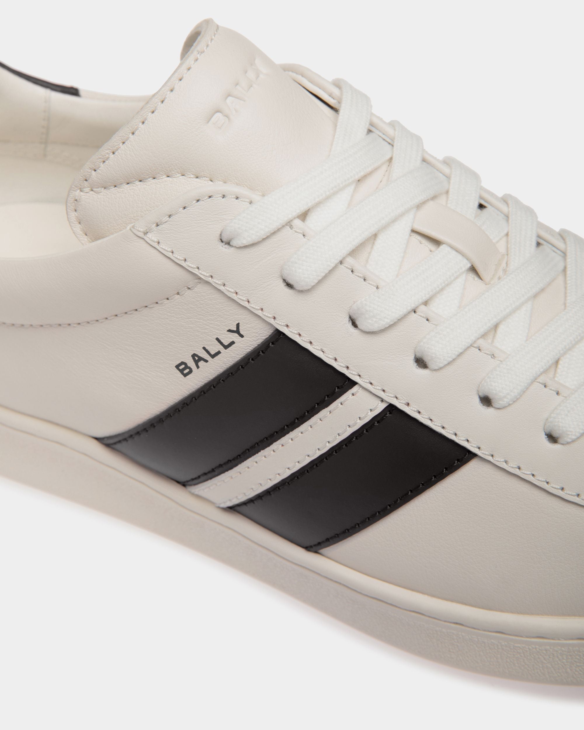 Tennis Sneaker Aus Leder In Weiß Und Schwarz - Damen - Bally - 06