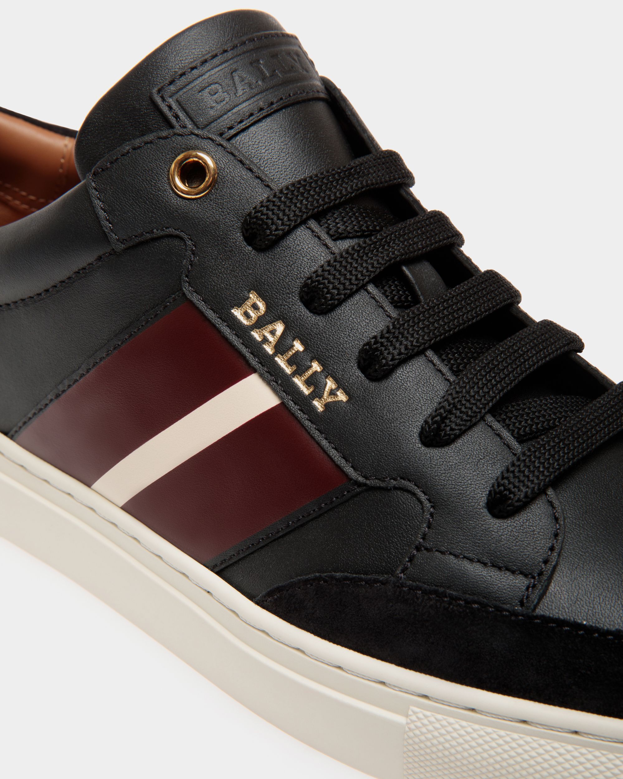 Sneaker In Black  Leather - Damen - Bally - 05