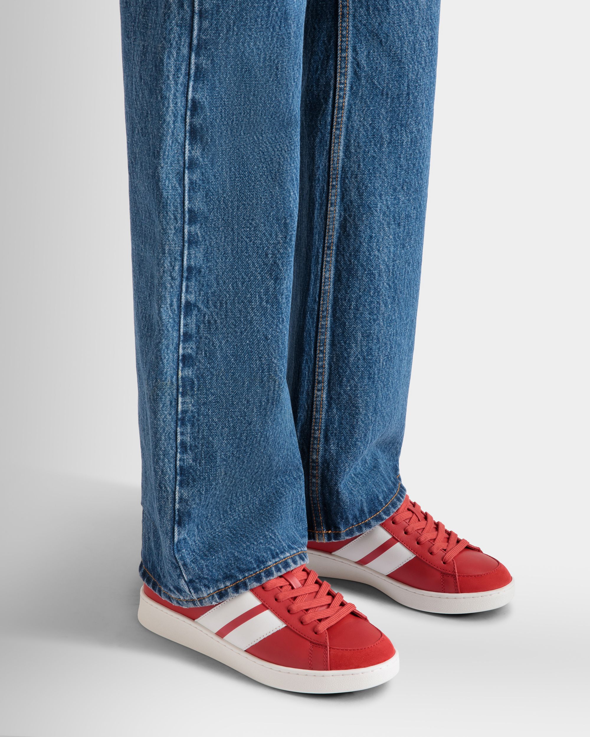 Tennis Sneaker Aus Leder In Candy Red Und Weiß - Damen - Bally - 02