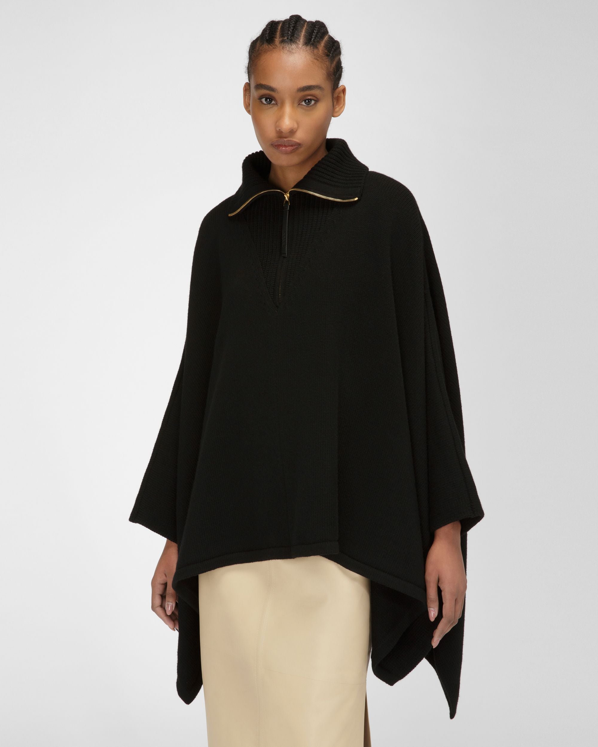 Cape Côtelée En Laine Et Cachemire Noir - Femme - Bally - 01