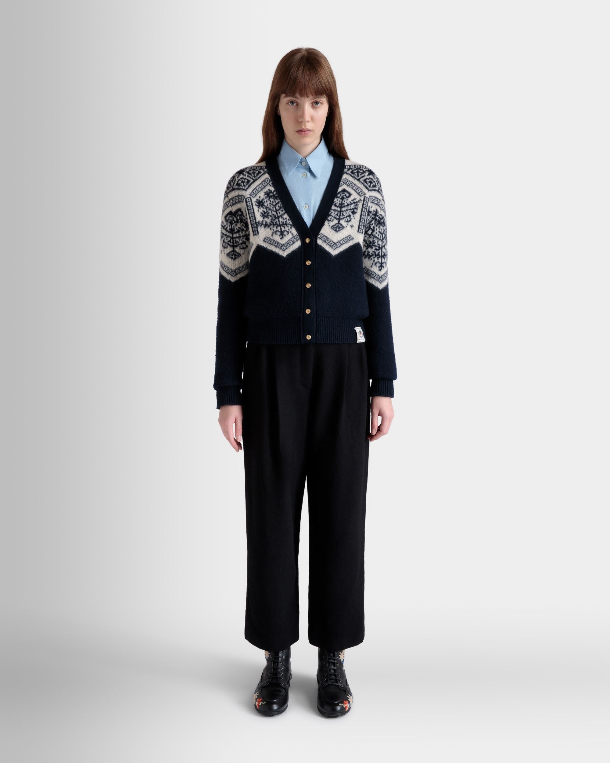 Winter Capsule Cardigan Aus Wolle In Navy Blue Mit Heritage-Blume - Donna - Bally - 02