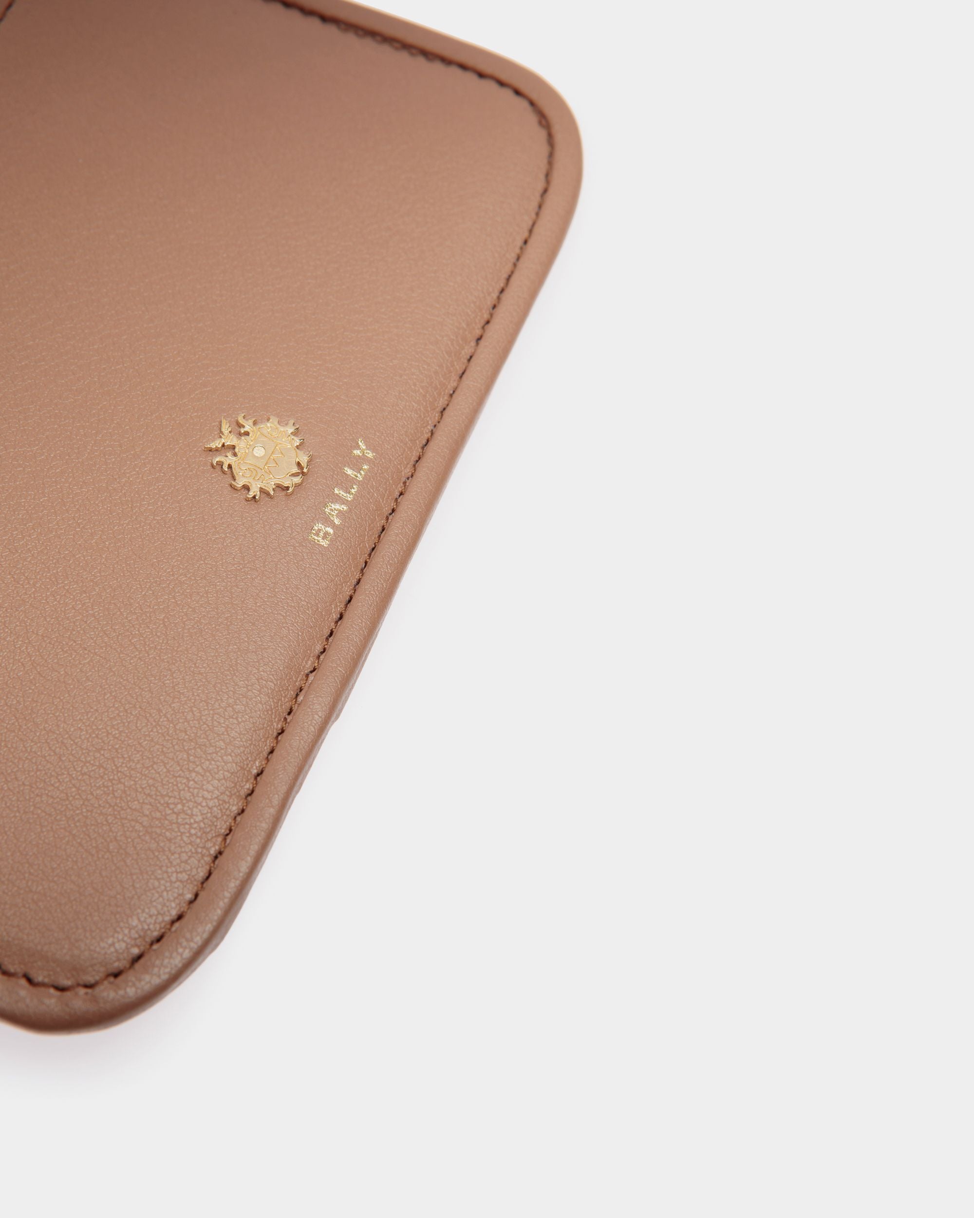Bally Essential Zipped Card Holder in Praline Beige Leather - Women's - Bally - 04