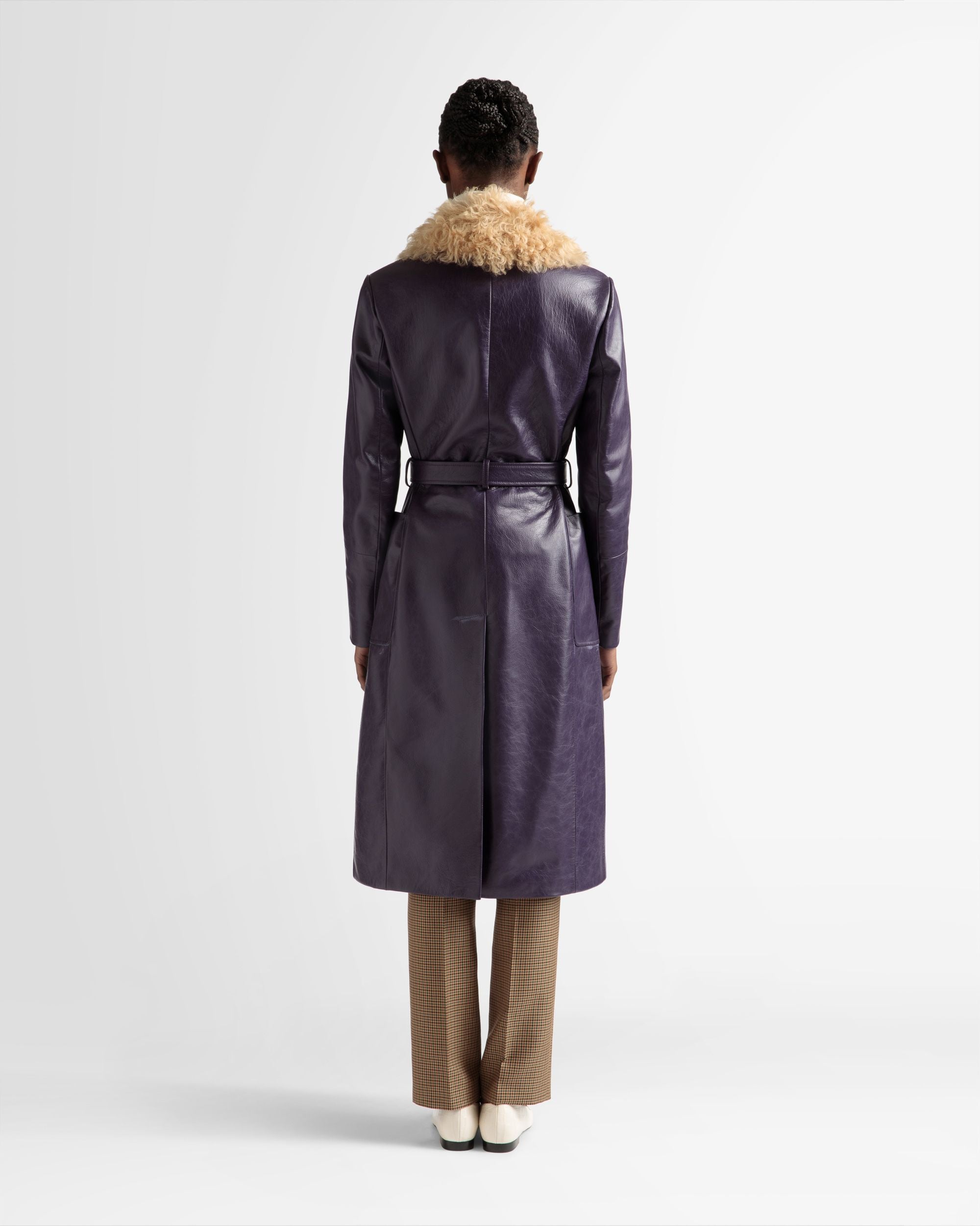 Mantel Mit Pelzkragen Aus Leder In Orchidee - Damen - Bally - 06